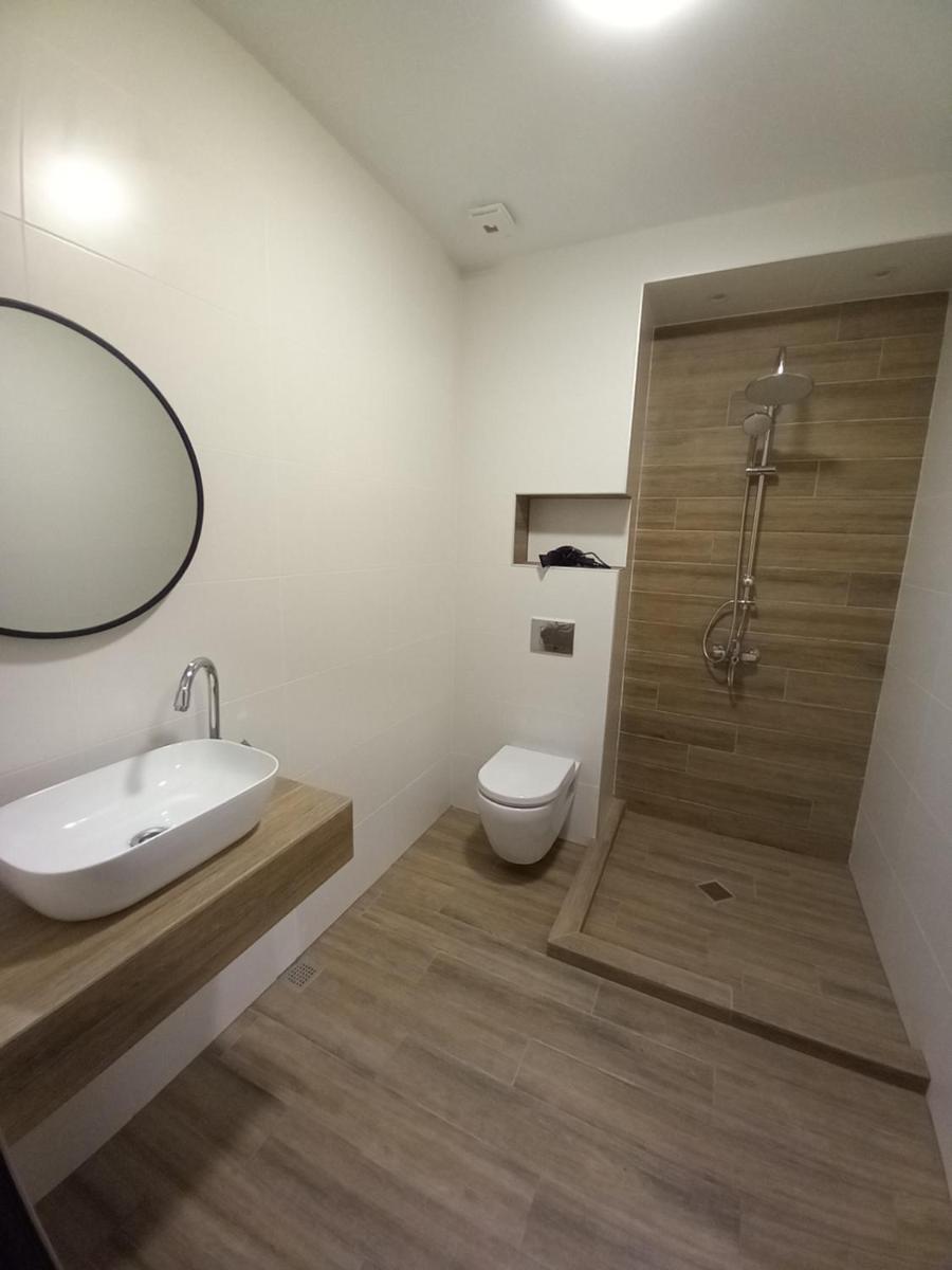 Villa Deluxe Kvariati