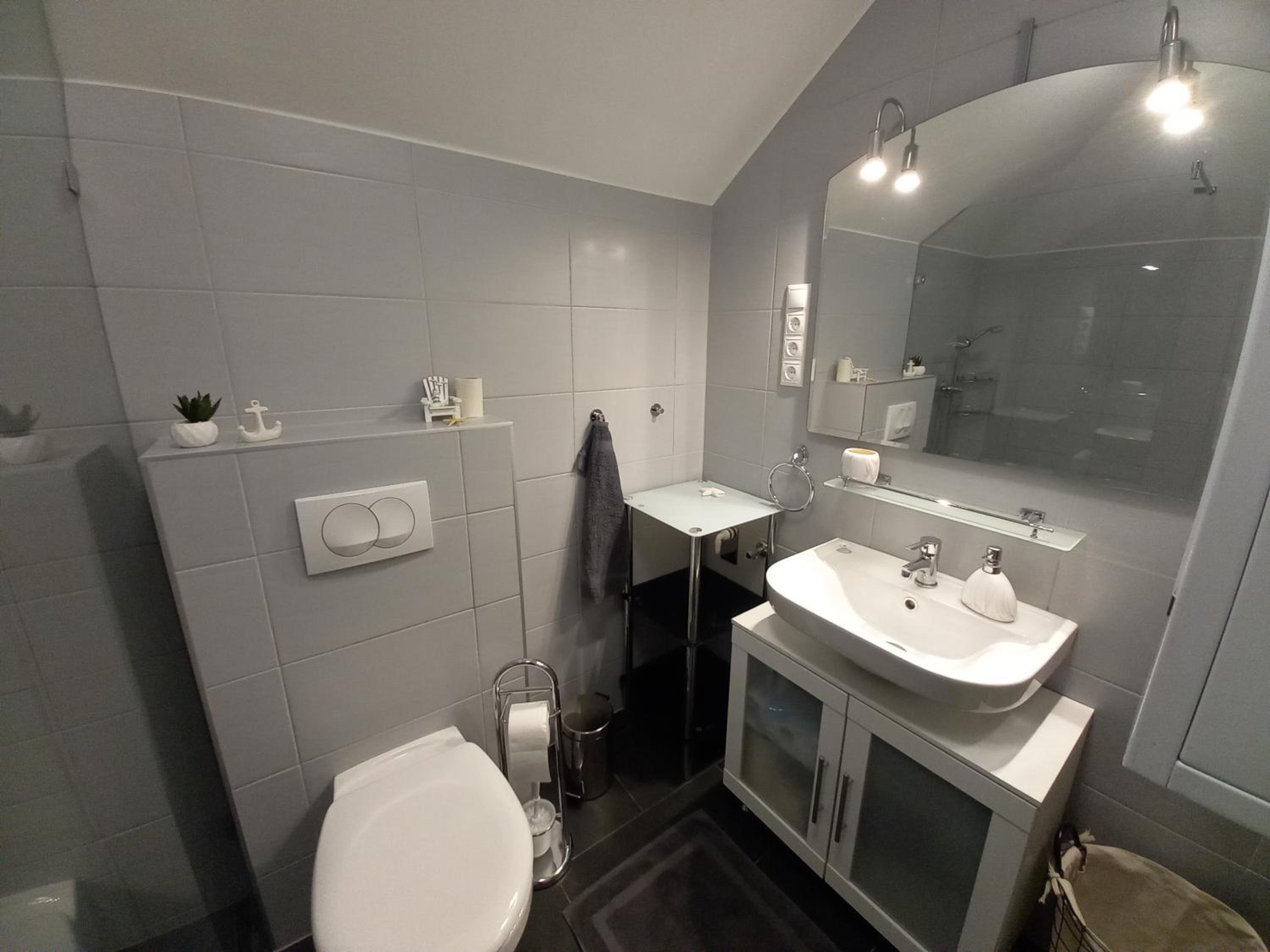 Laura Luxury Apartman Gyenesdiás view 3