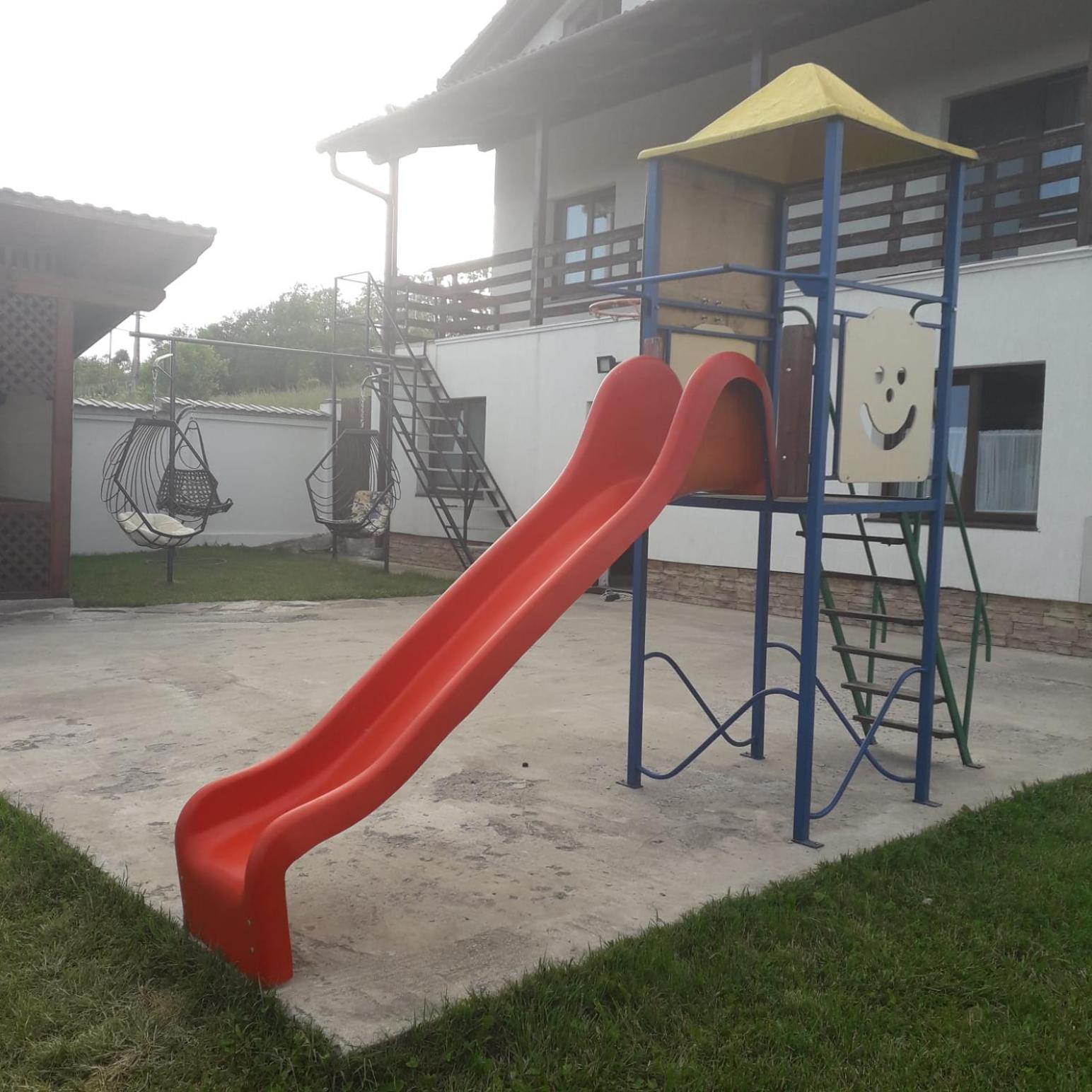 Photo 48