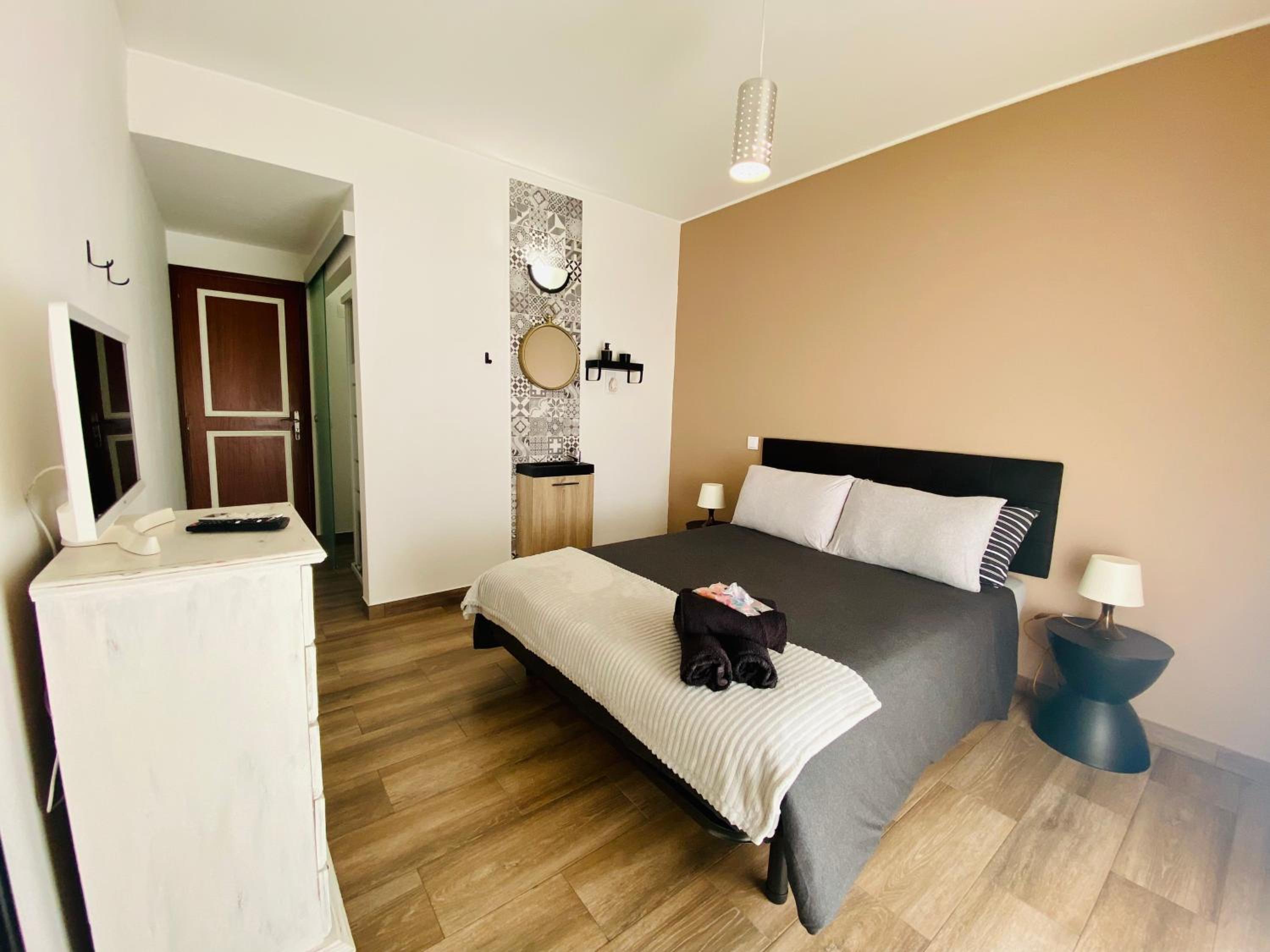 hotel room