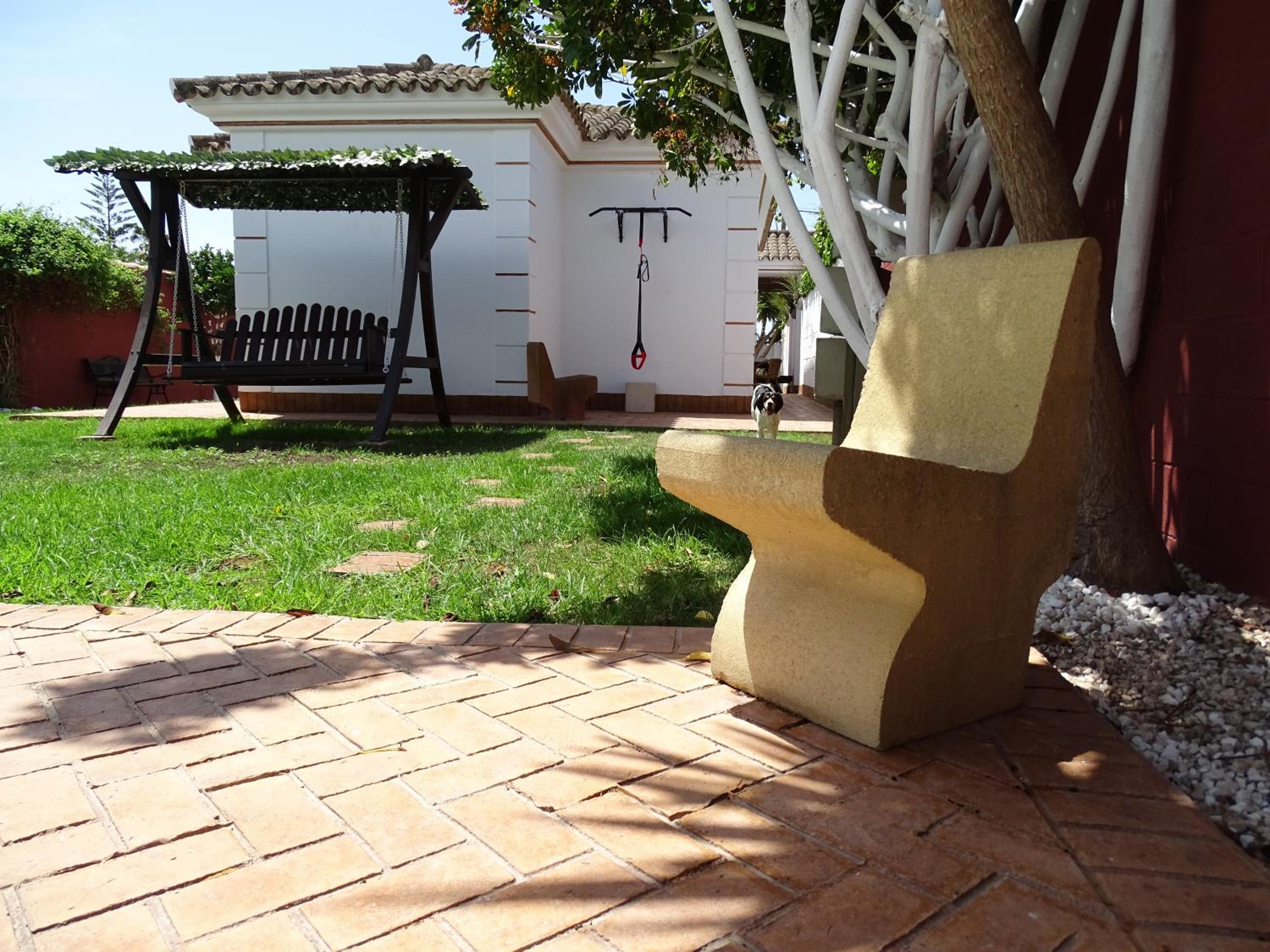 Photo 11