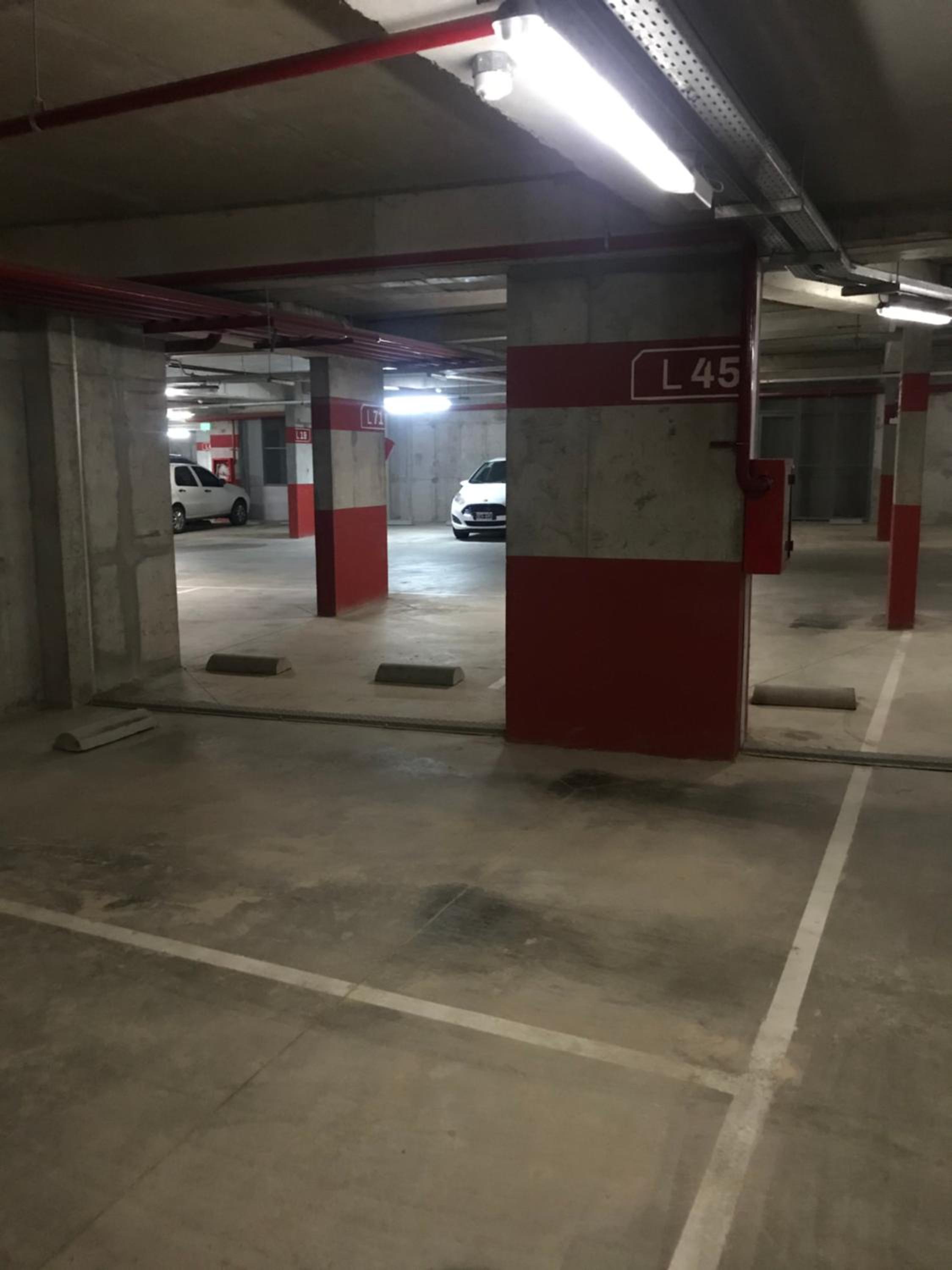 Depto en Complejo Ciudad Gama