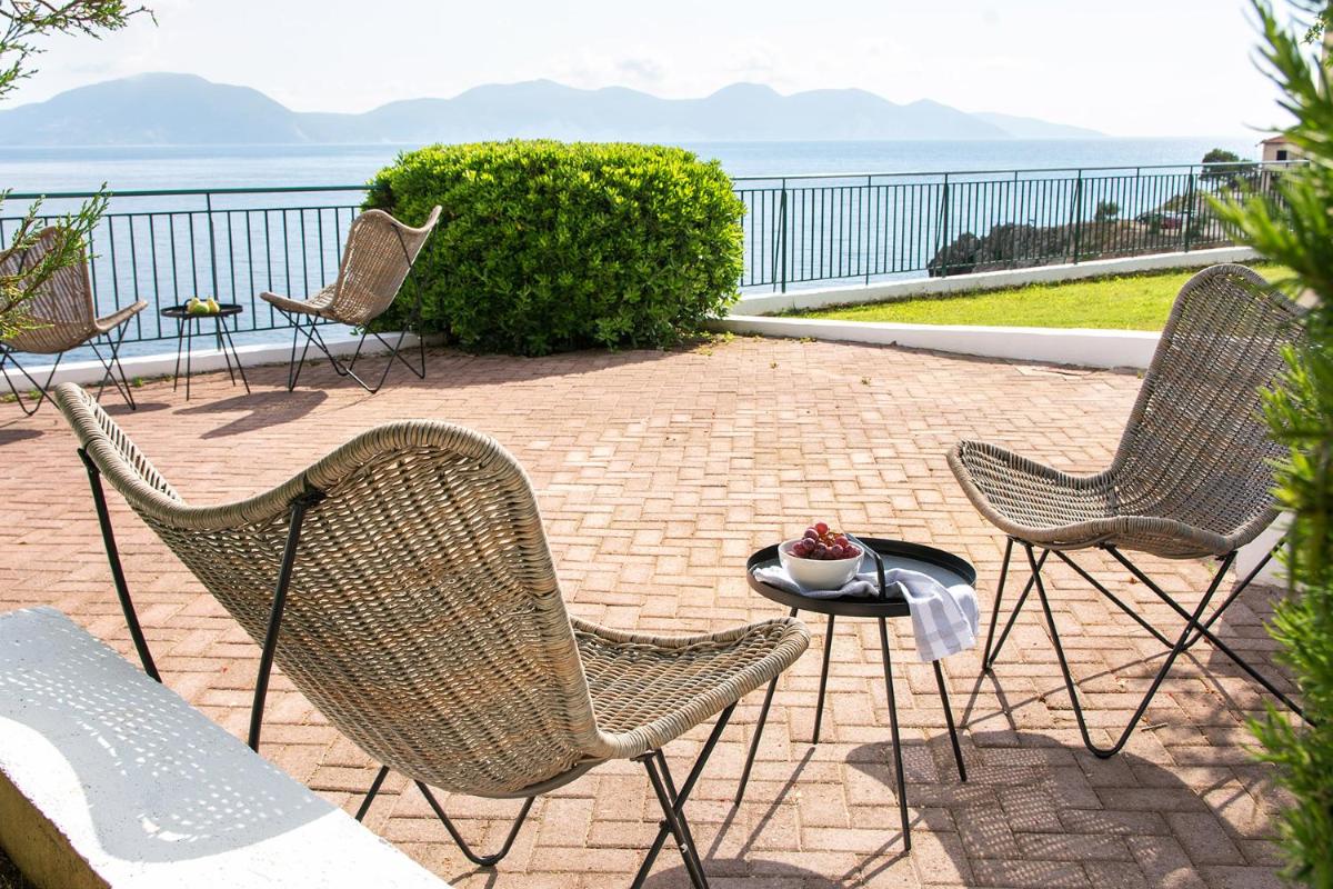 Villa Pelagos photo 2