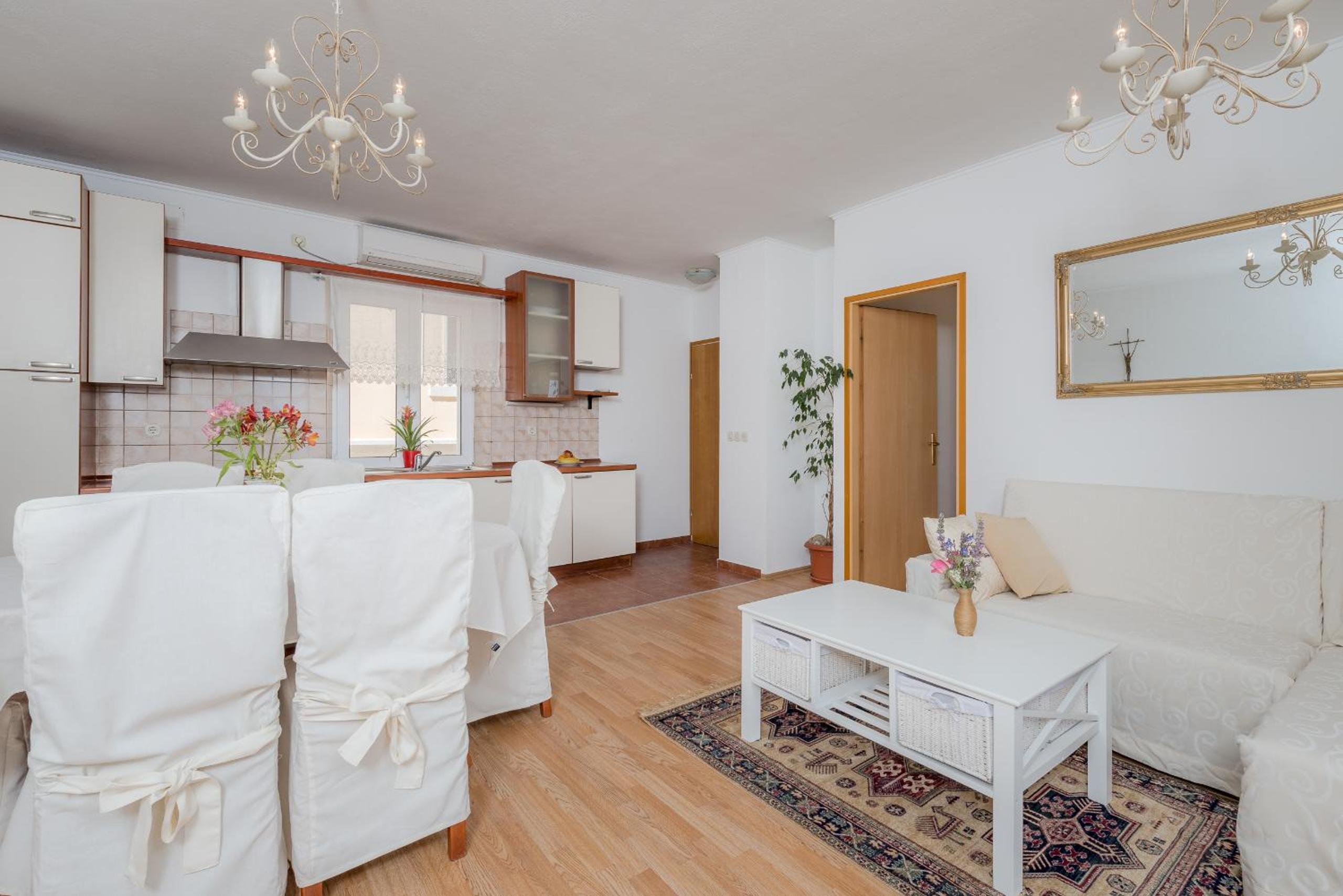 Apartments Santo