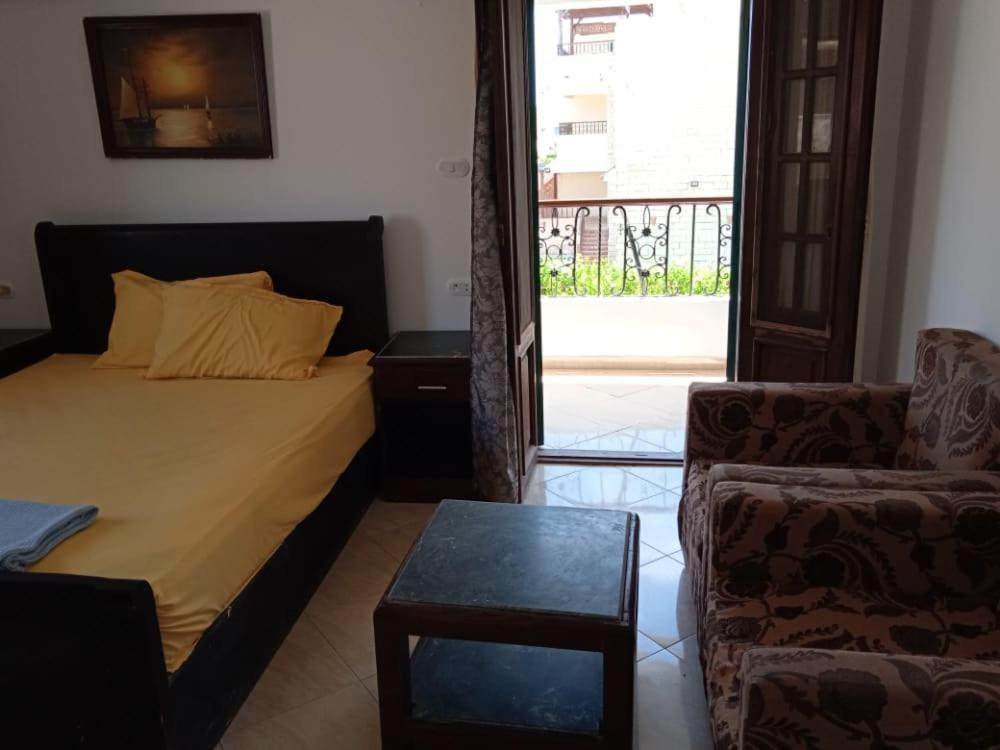 Chalet 3 VILLA114 first floor 2bed rooms and 2 bathrooms sea view green beach view 3