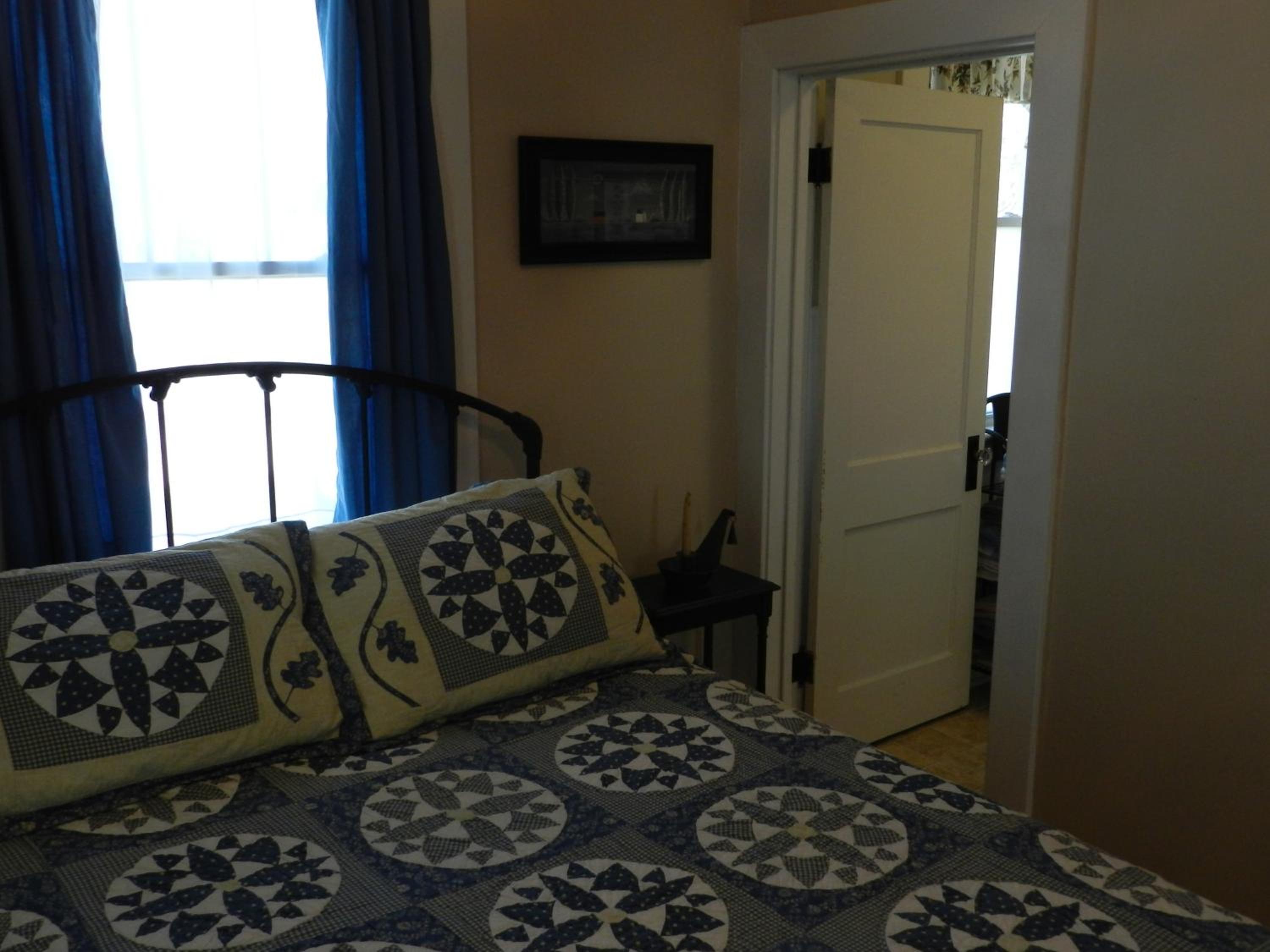 Helming Guest House