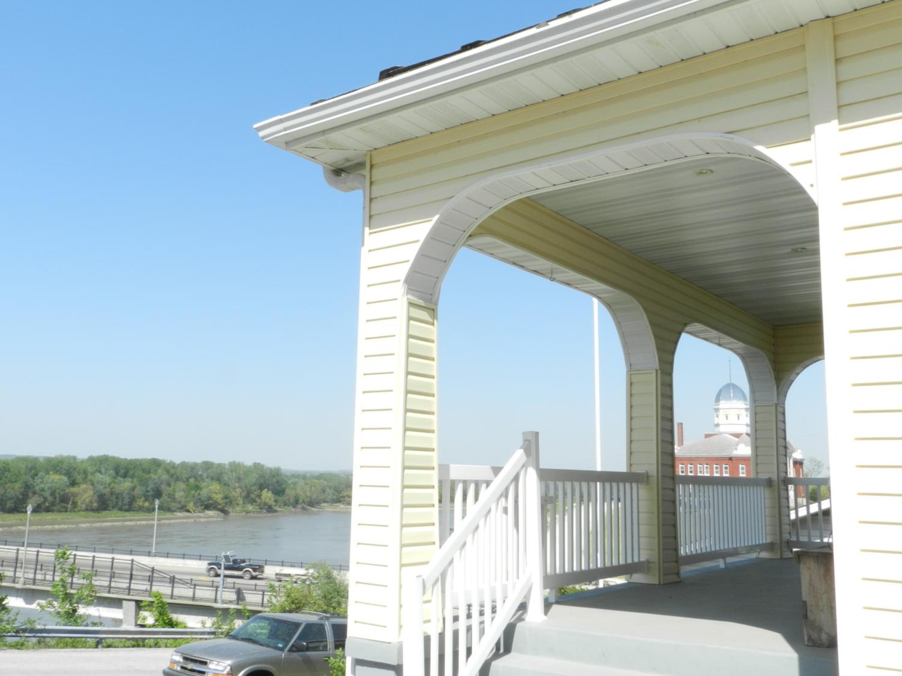 Helming Guest House