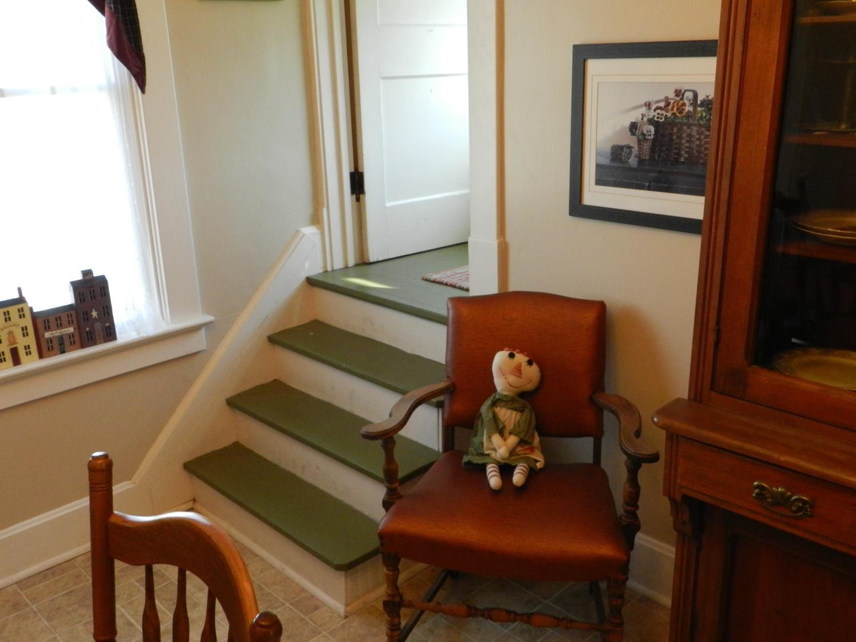 Helming Guest House