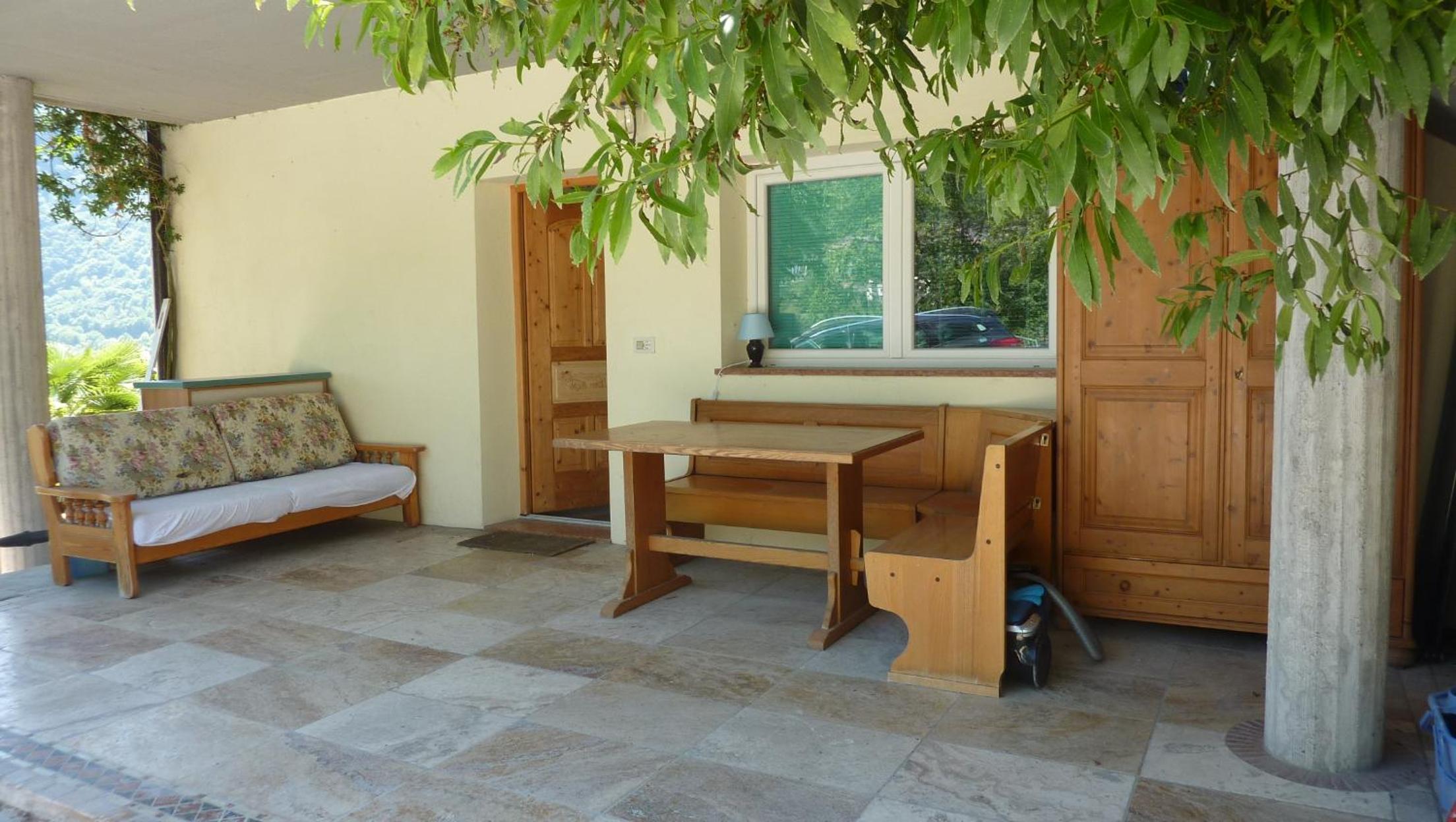 Photo 7