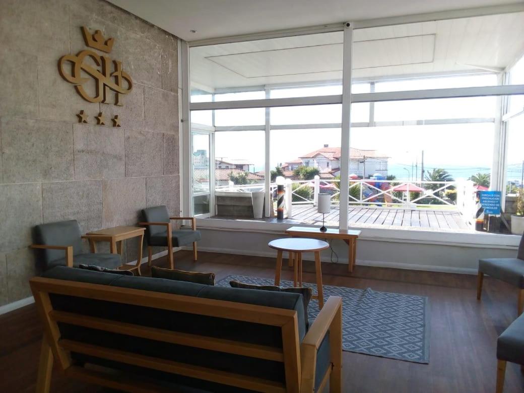 hotel reception