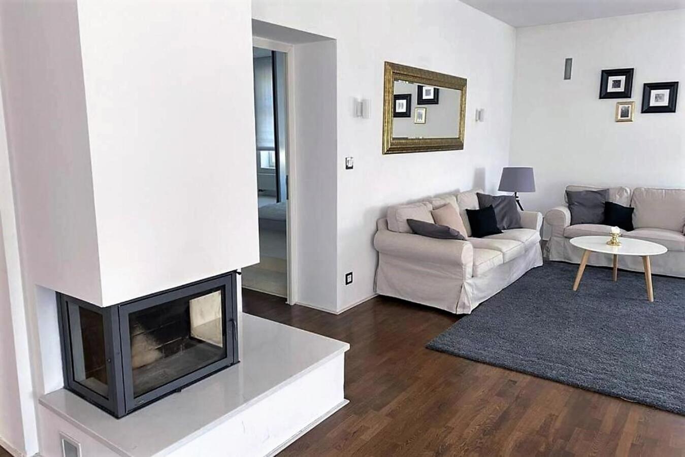 Luxusný 118m2 Apartmán s Krbom v Centre Nitry view 4