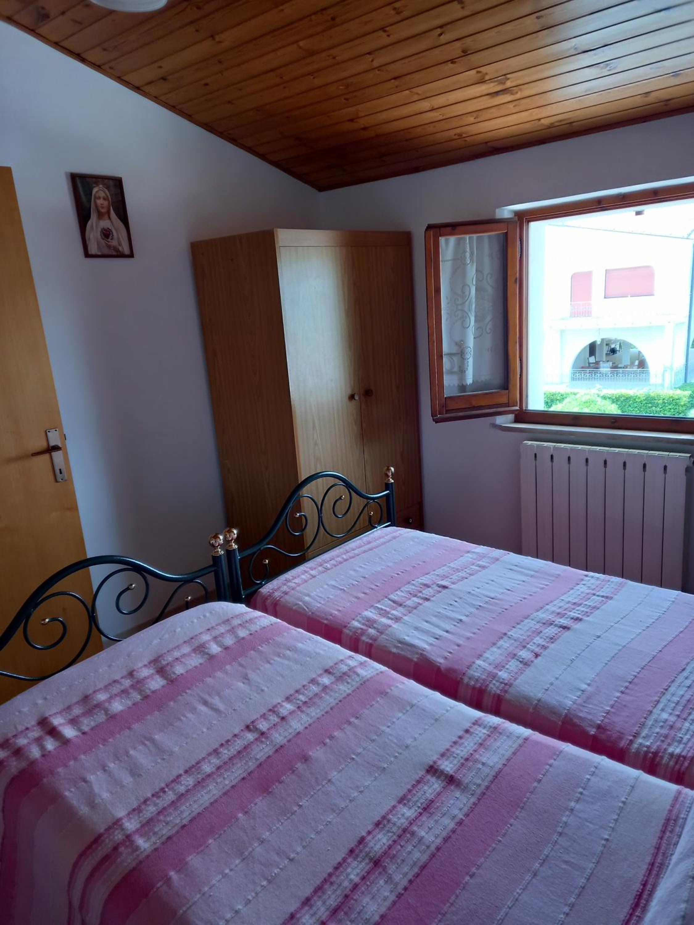 B&B Isabella