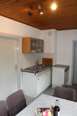 Ferienwohnung Monteurwohnung Rose 15 Isenbüttel