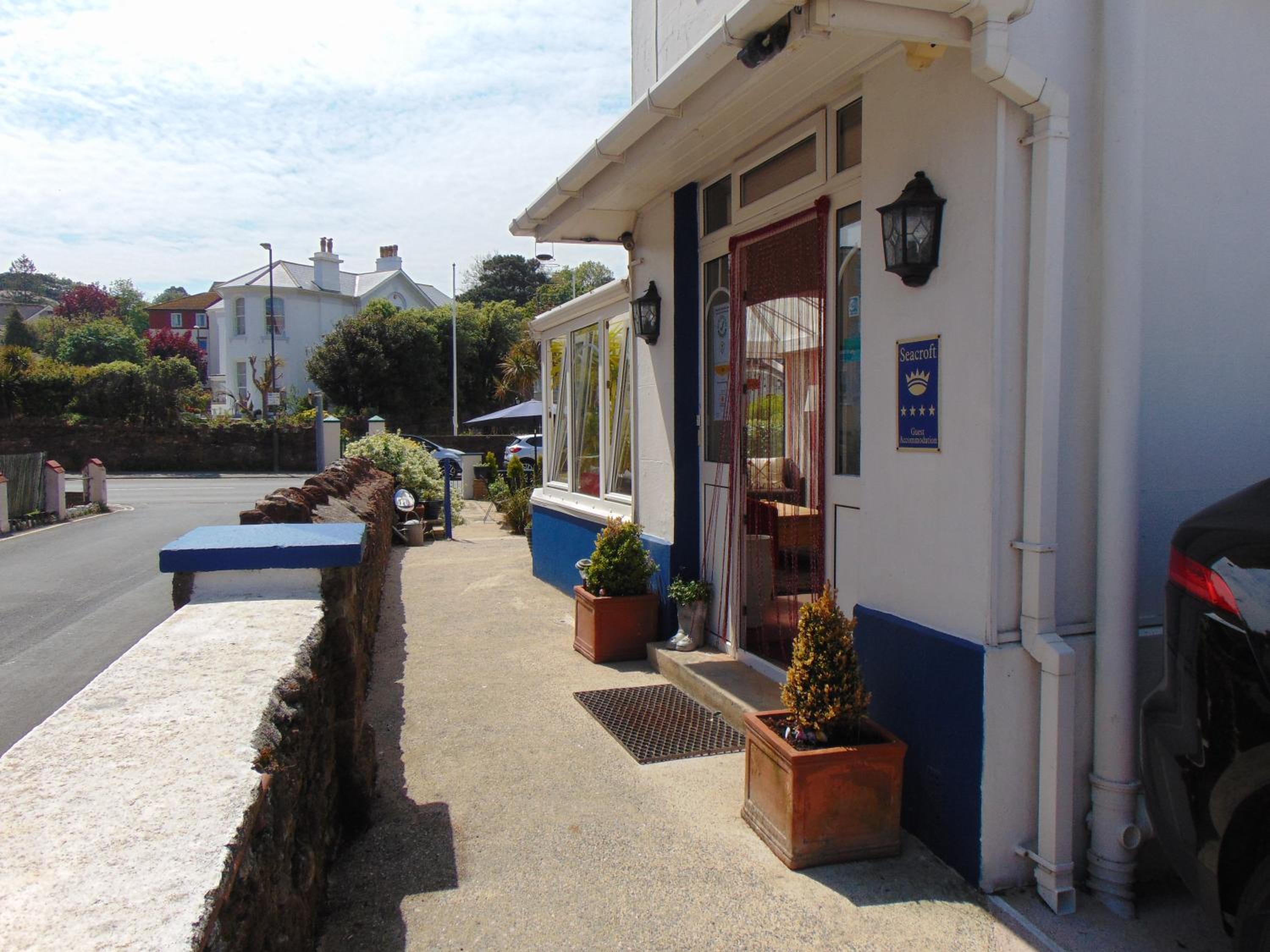 Seacroft Guest House
