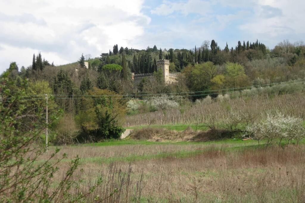 CASA LA TORRE un castello alle porte di Firenze