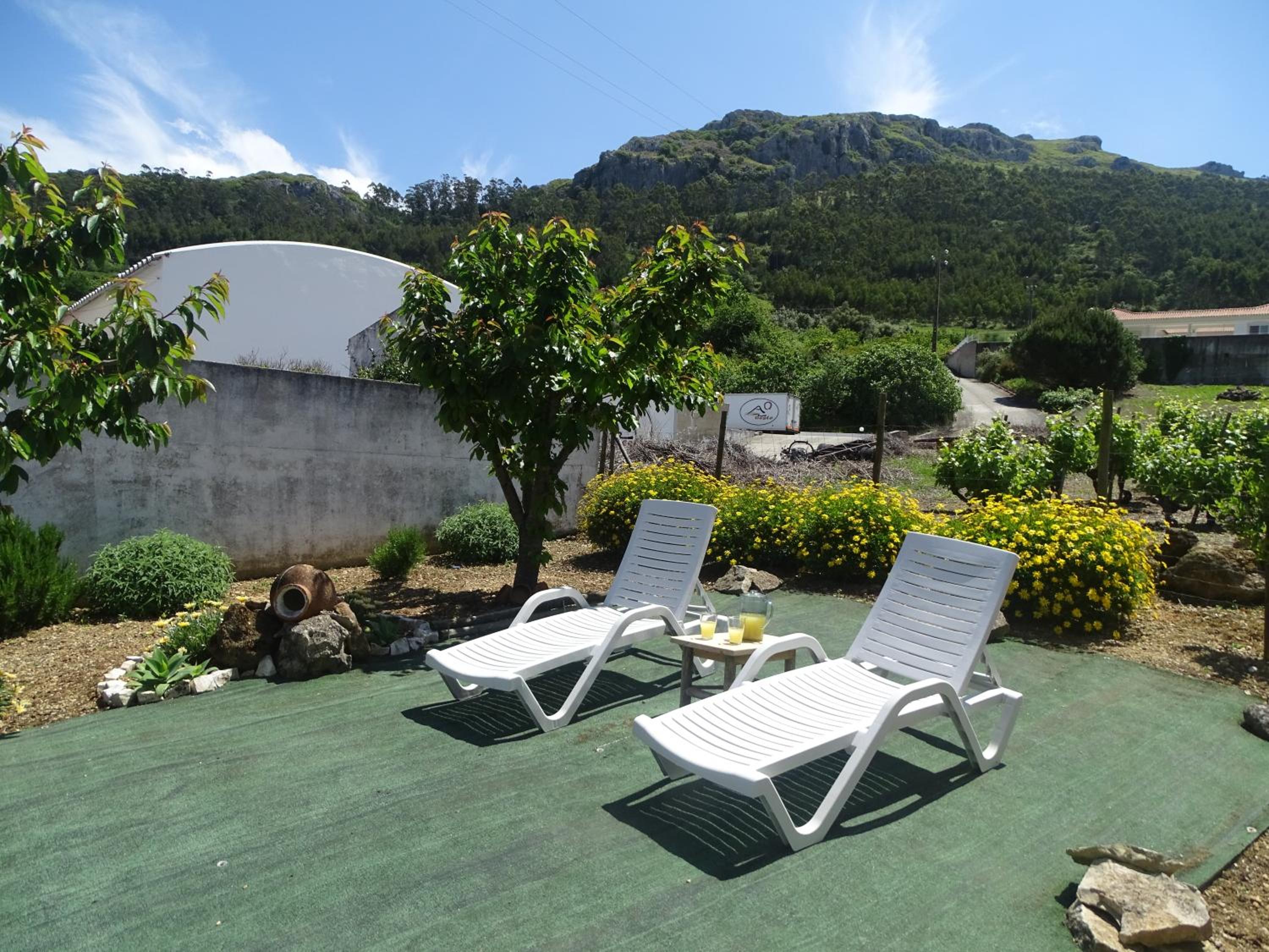 Casa Do Avô In Montejunto view 2