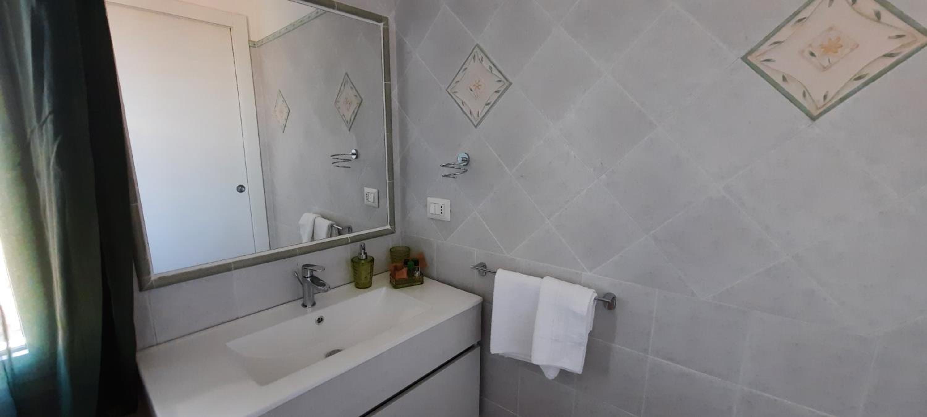 Photo 36