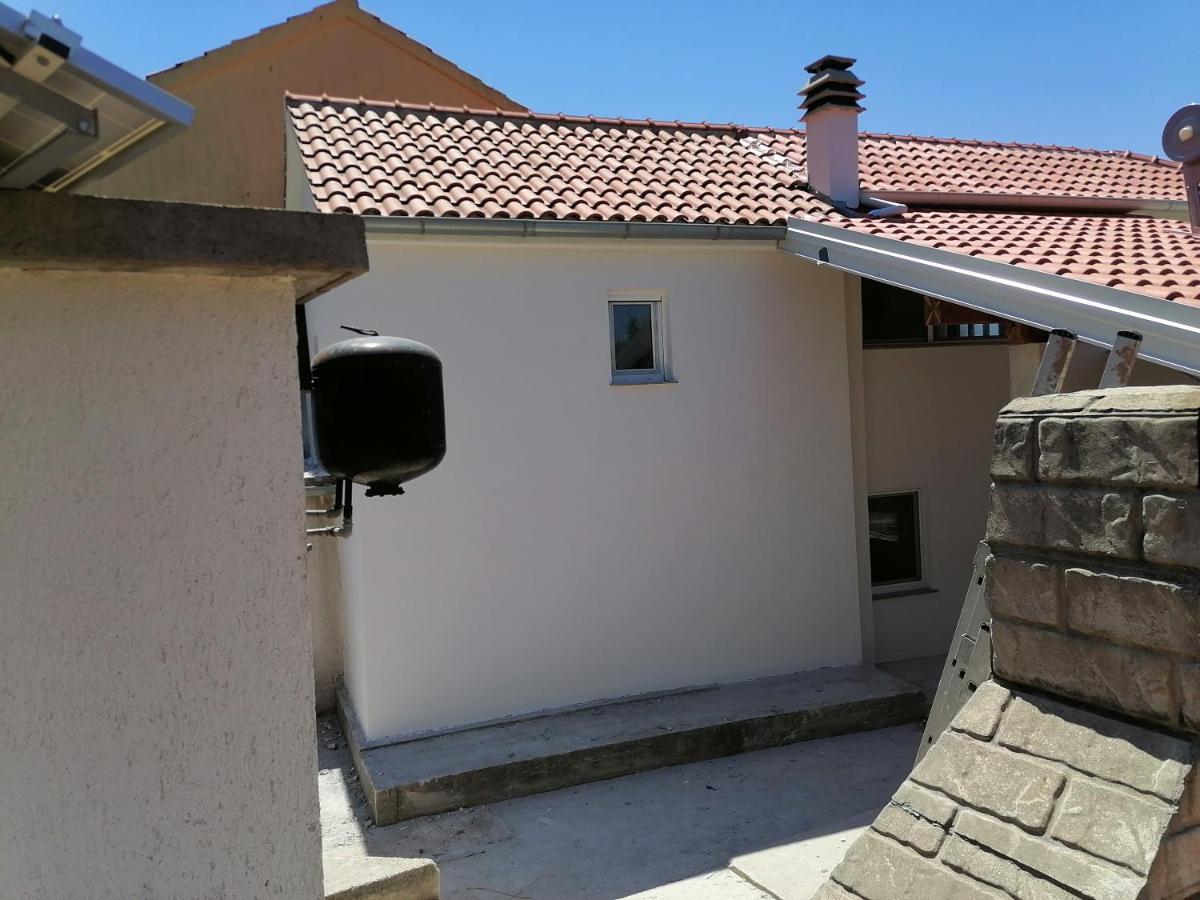 Holiday home Rombizon Petar view 3