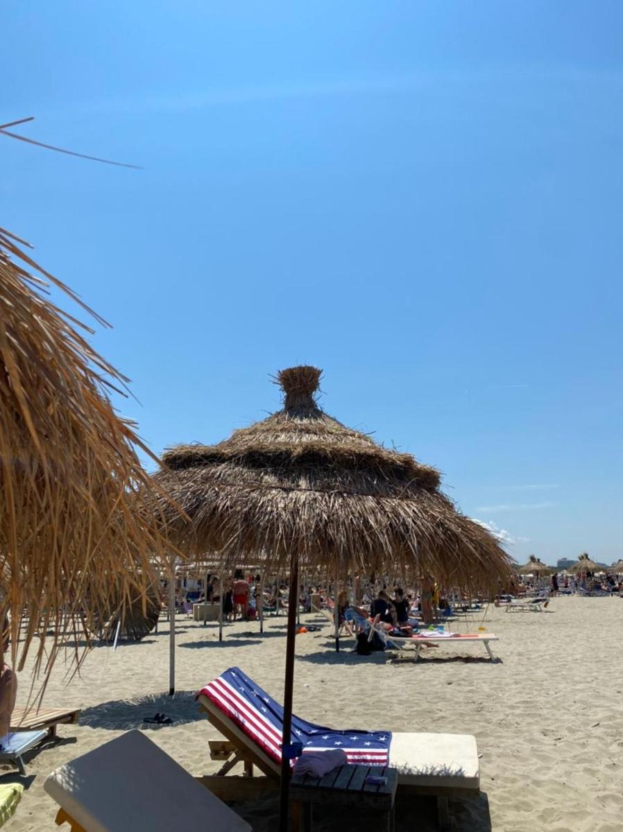 Xhani Apartments photo 3