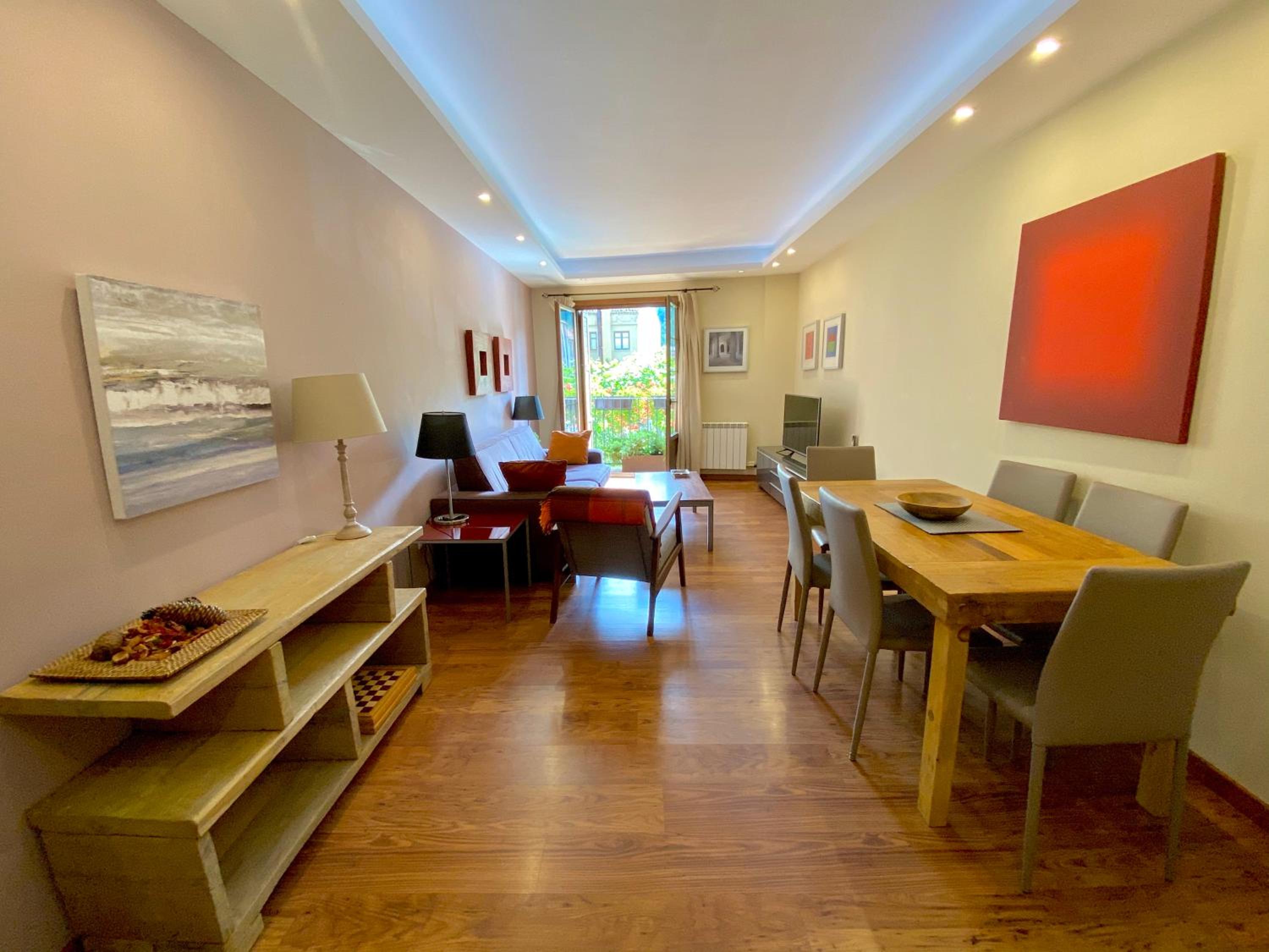 Apartamentos Turísticos Ezcaray