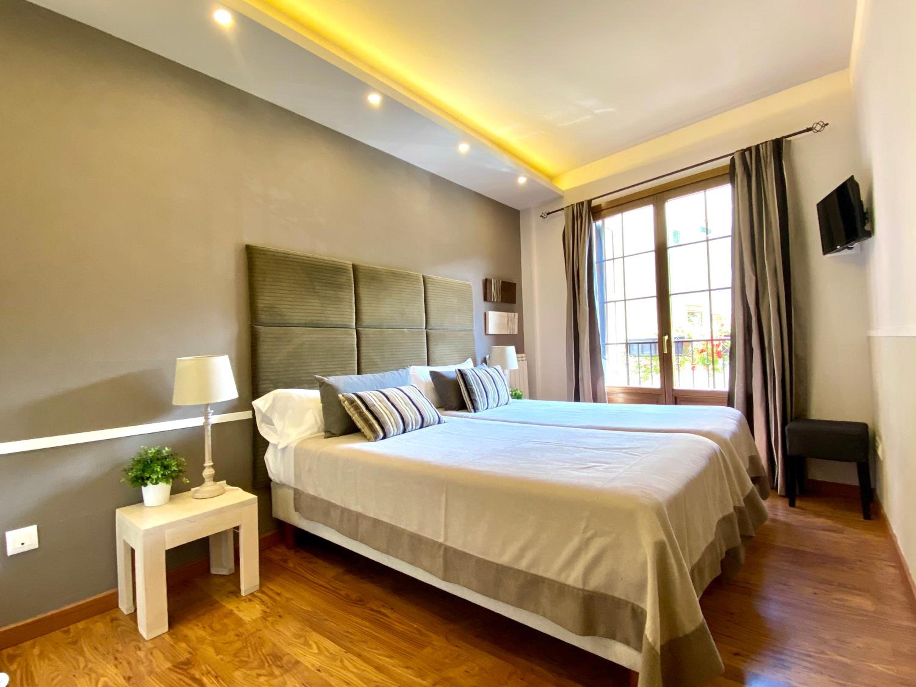 Apartamentos Turísticos Ezcaray