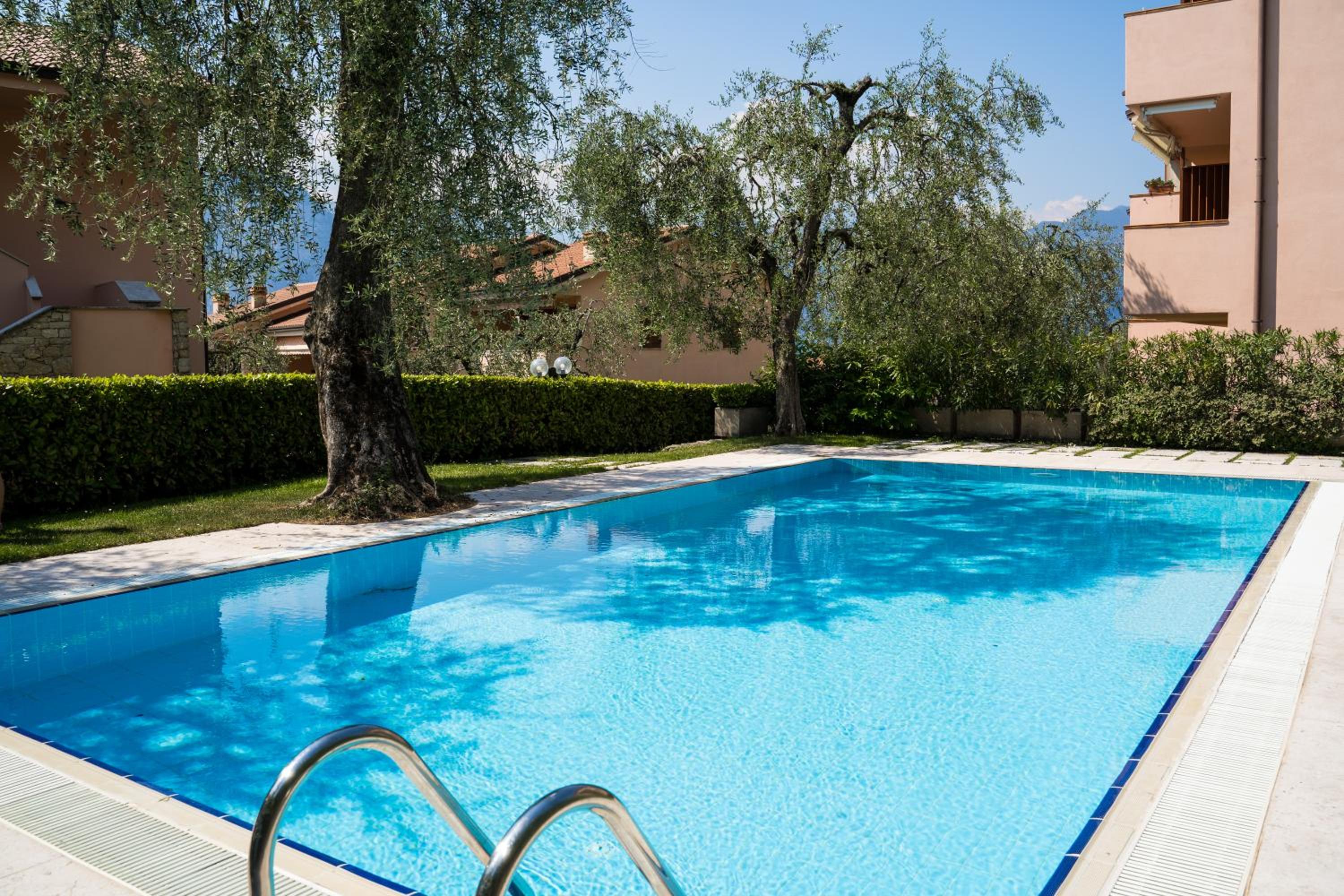 LAKE Beth's House photo 3