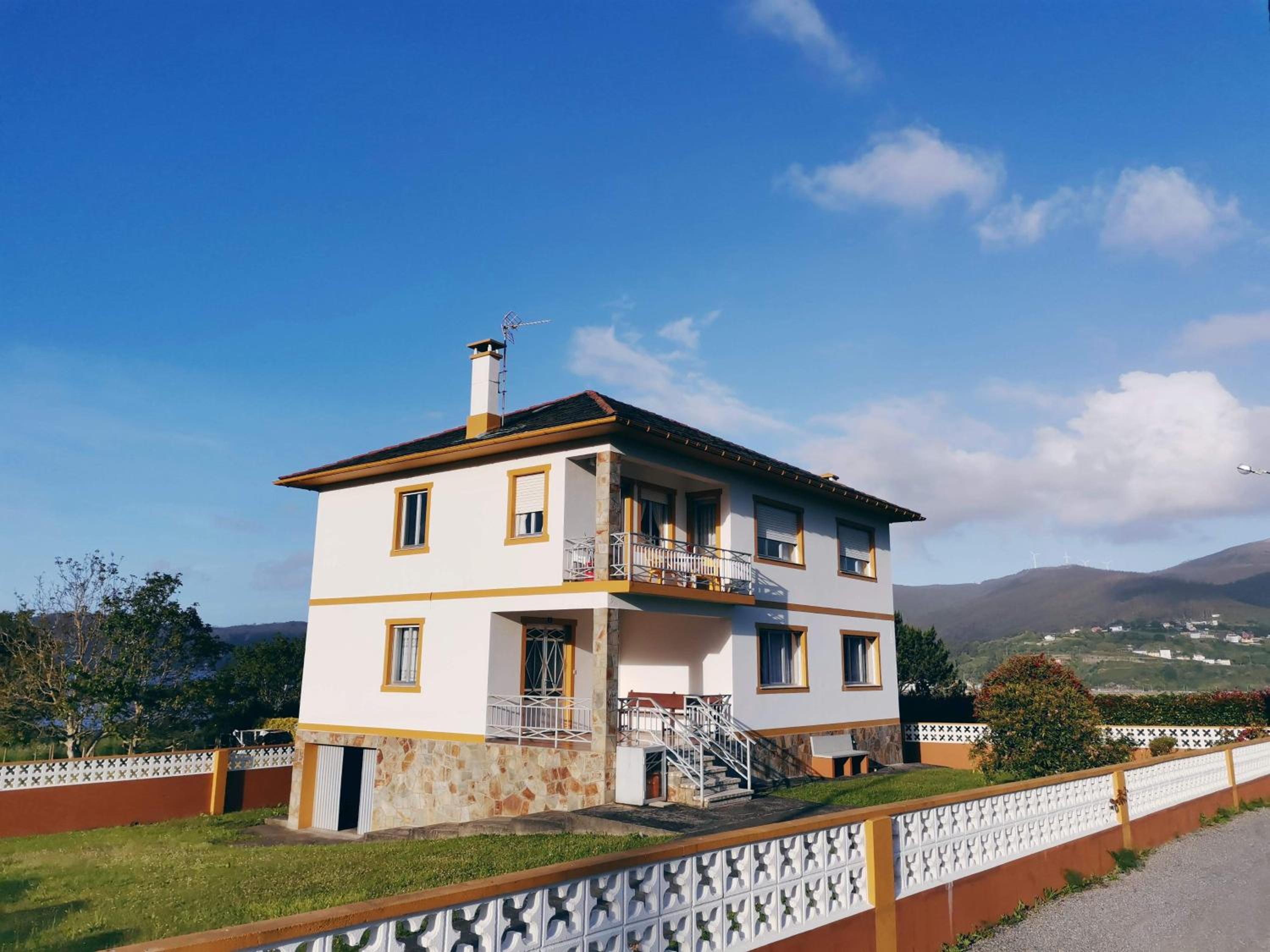 Casa Courcelles - Viveiro view 2