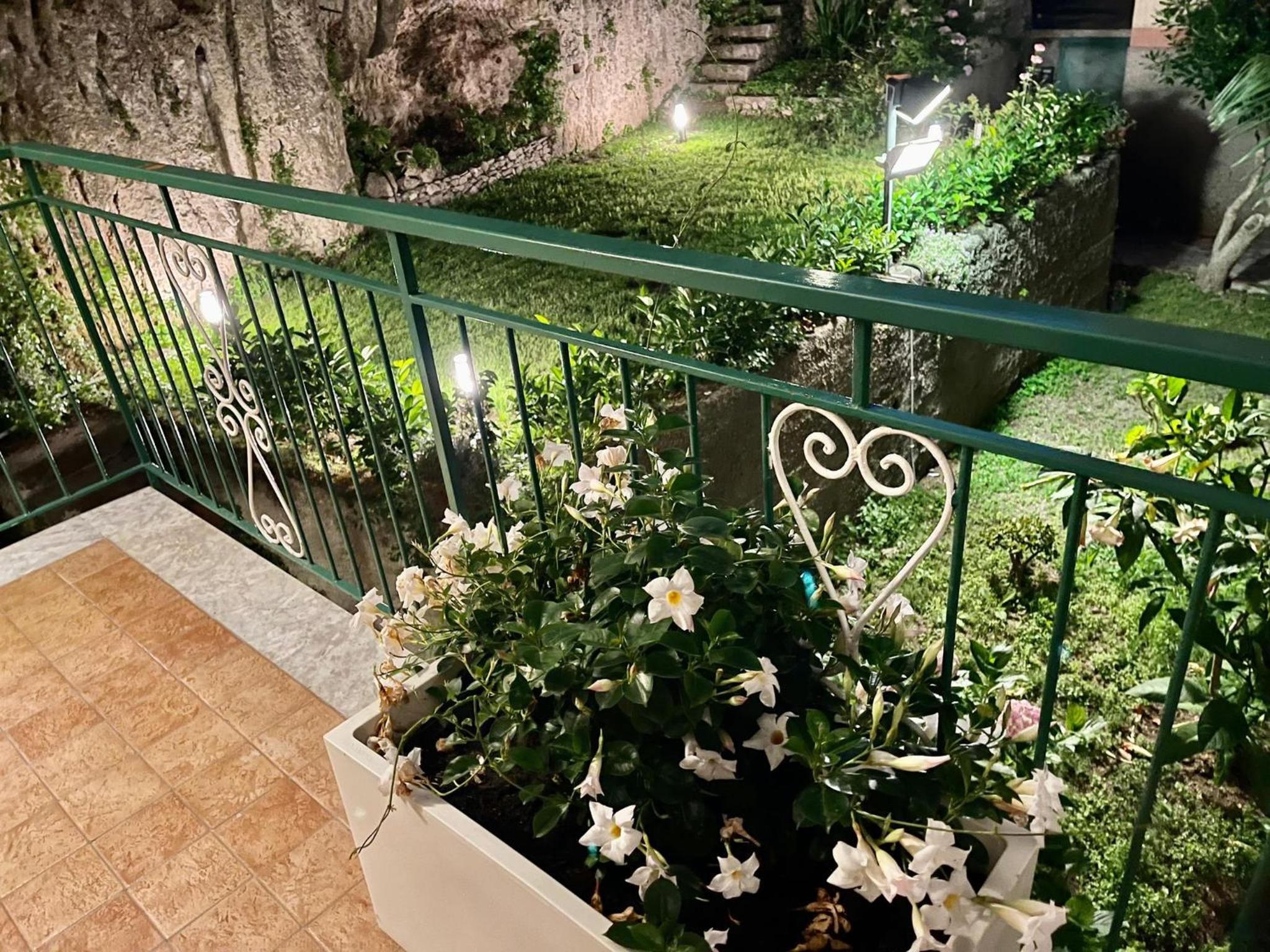 Minori Palace De Luxe Apartment view 2