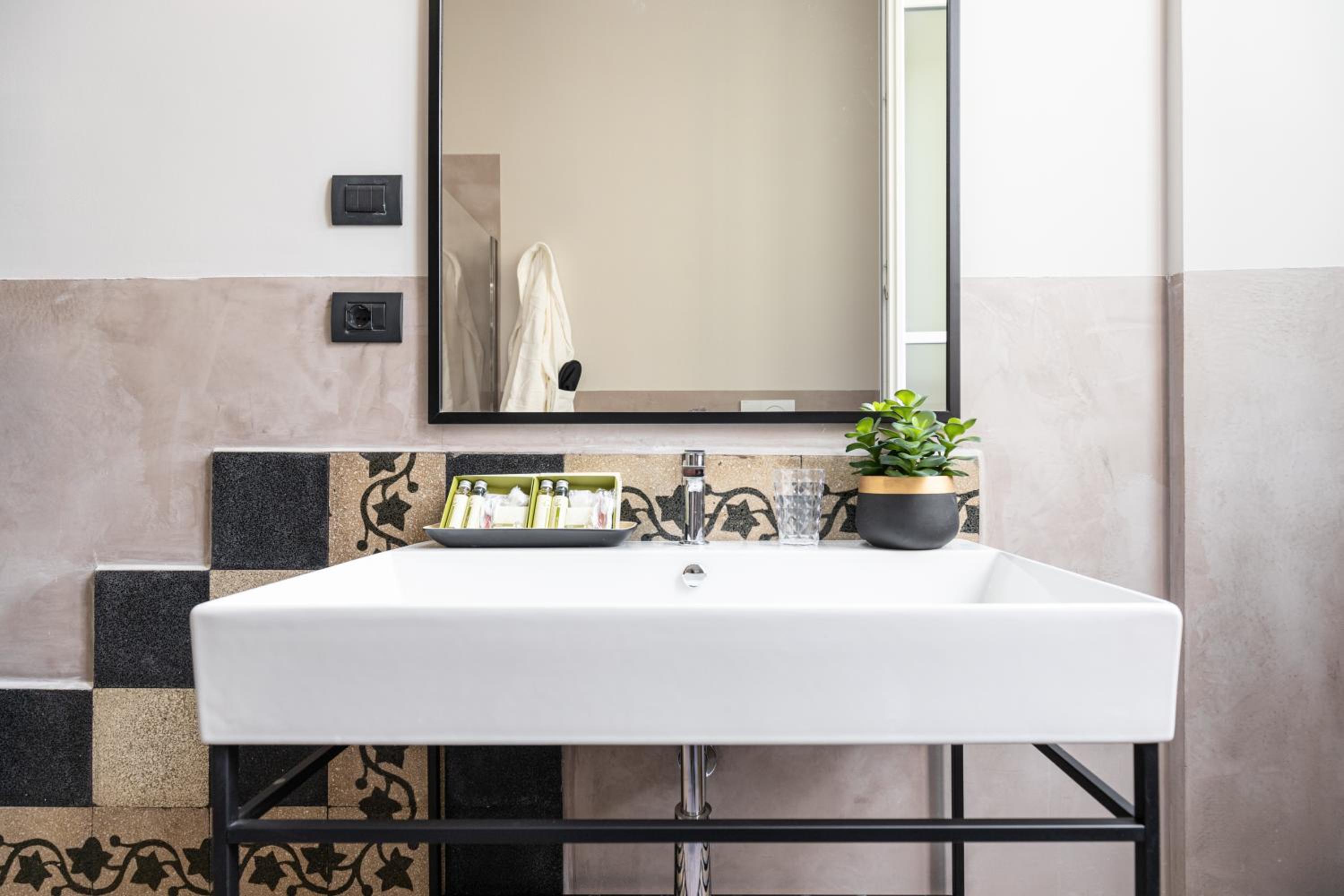Foresteria di Piazza Cavour - Luxury Suites & Guest House