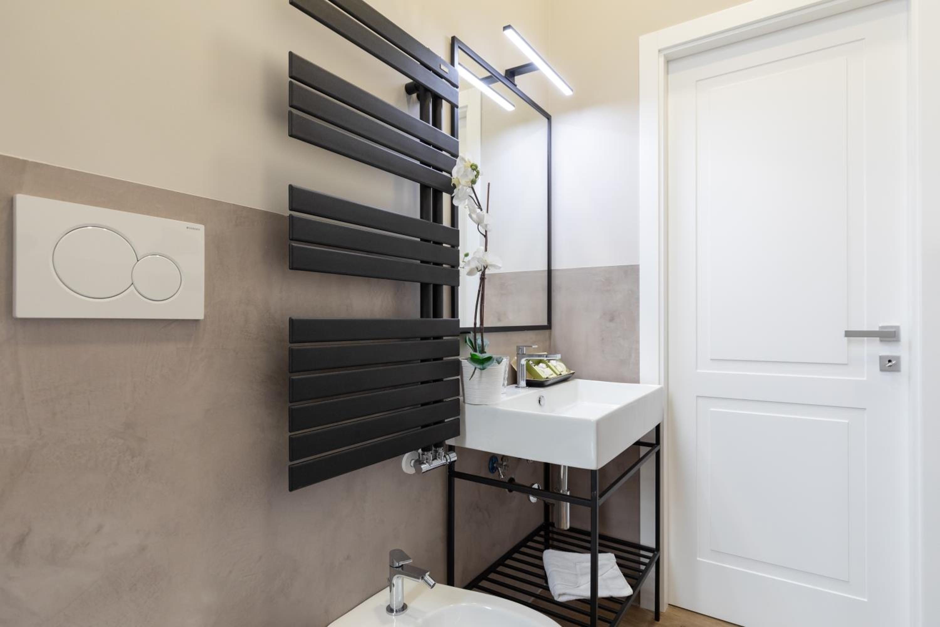 Foresteria di Piazza Cavour - Luxury Suites & Guest House