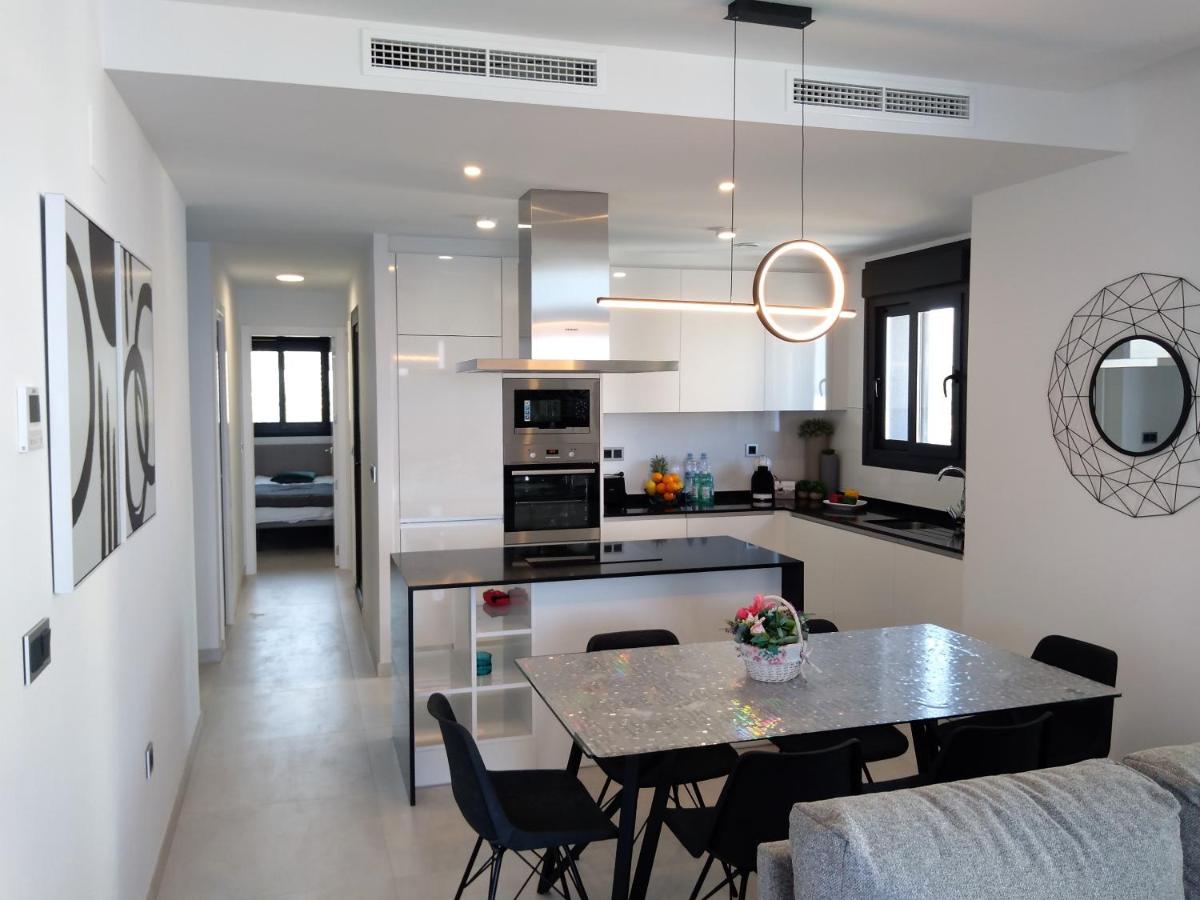 Sunset Waves Luxury Apartment 3 rooms Benidorm photo 3