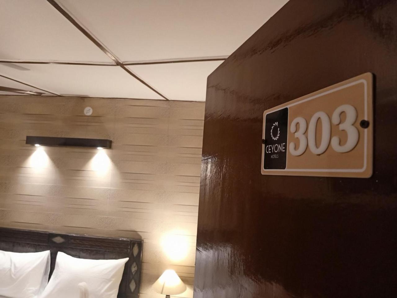 New Orange Tree Classic Fall in Mussoorie with pool & parking view 4