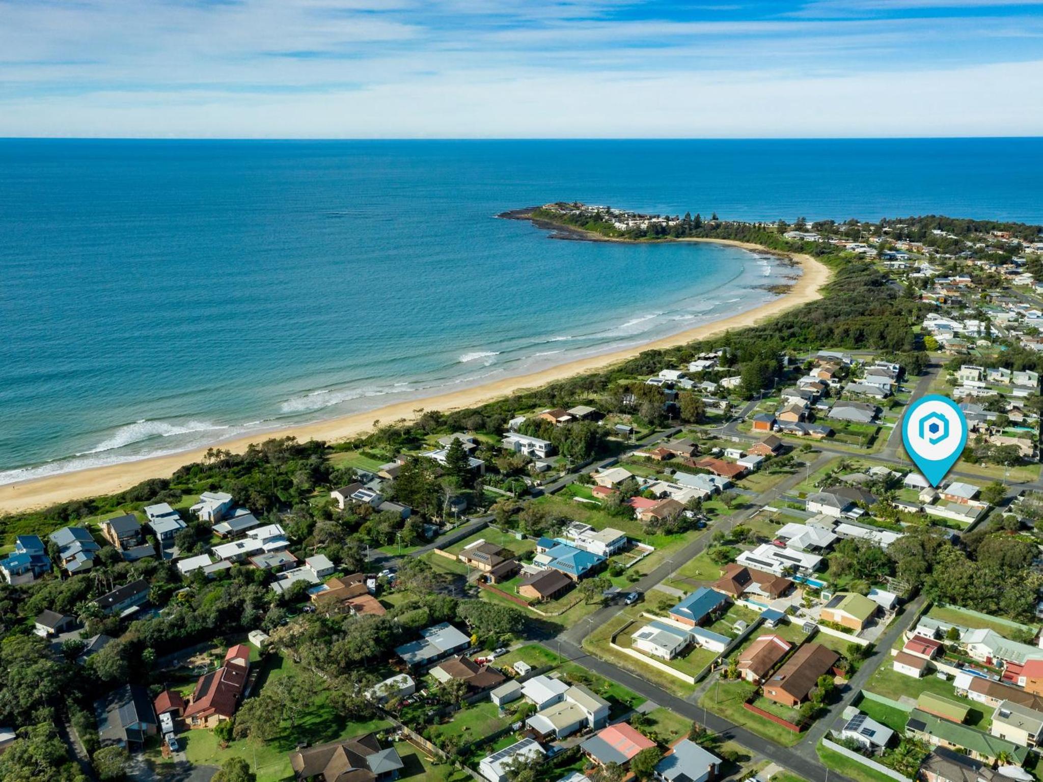 Periwinkle I Pet Friendly I 2 Mins Walk to Beach