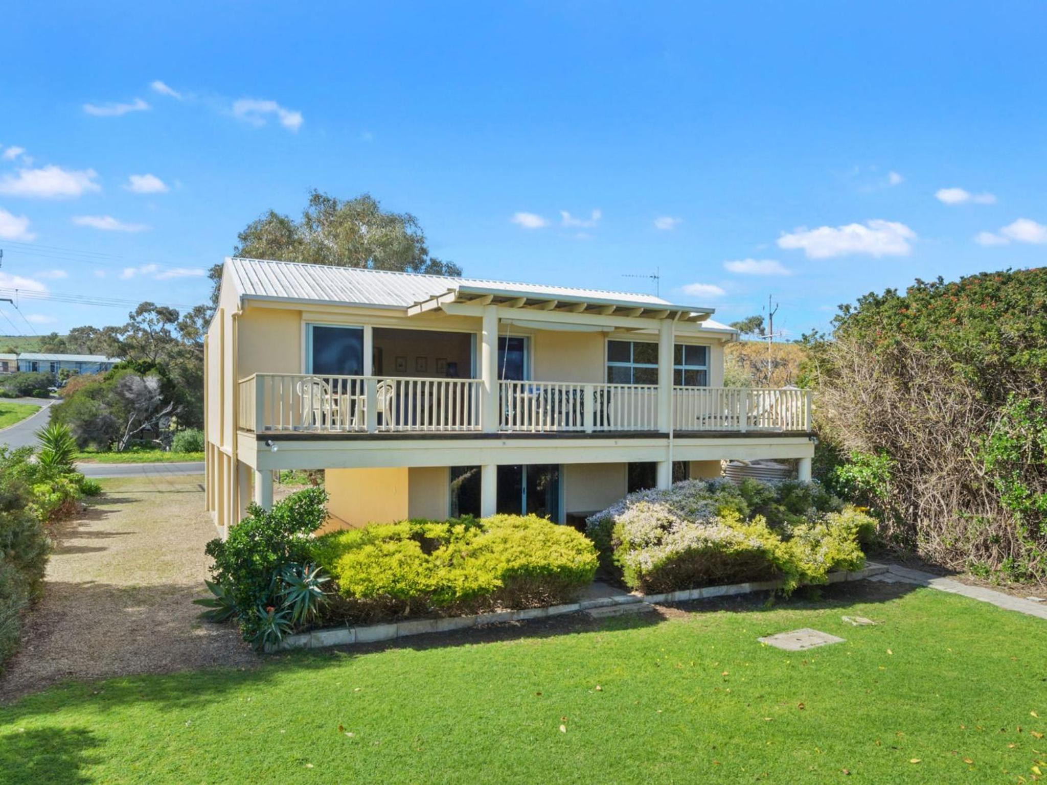 22 Broadbeach Drive view 3