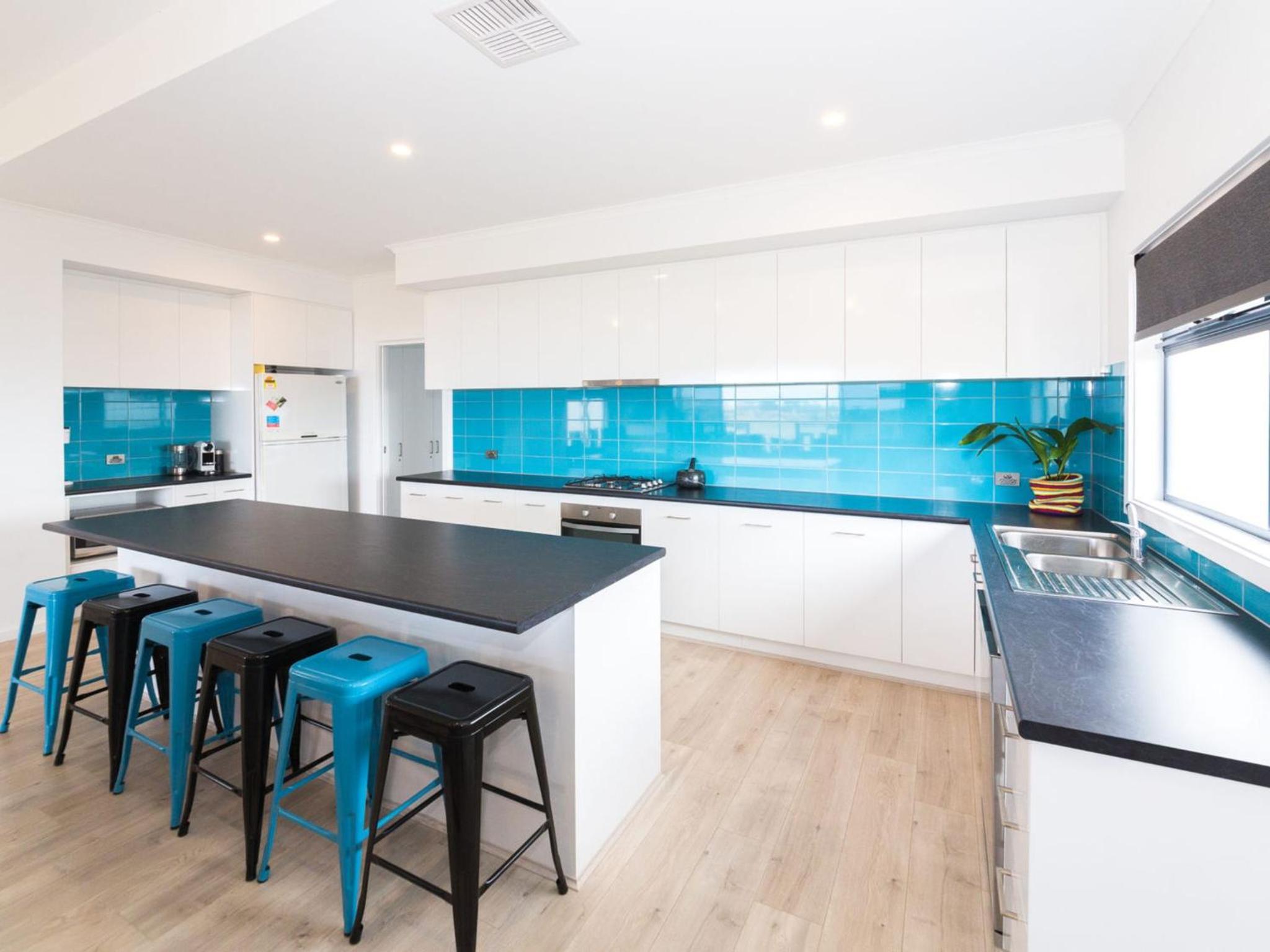 21 30 Troon Drive