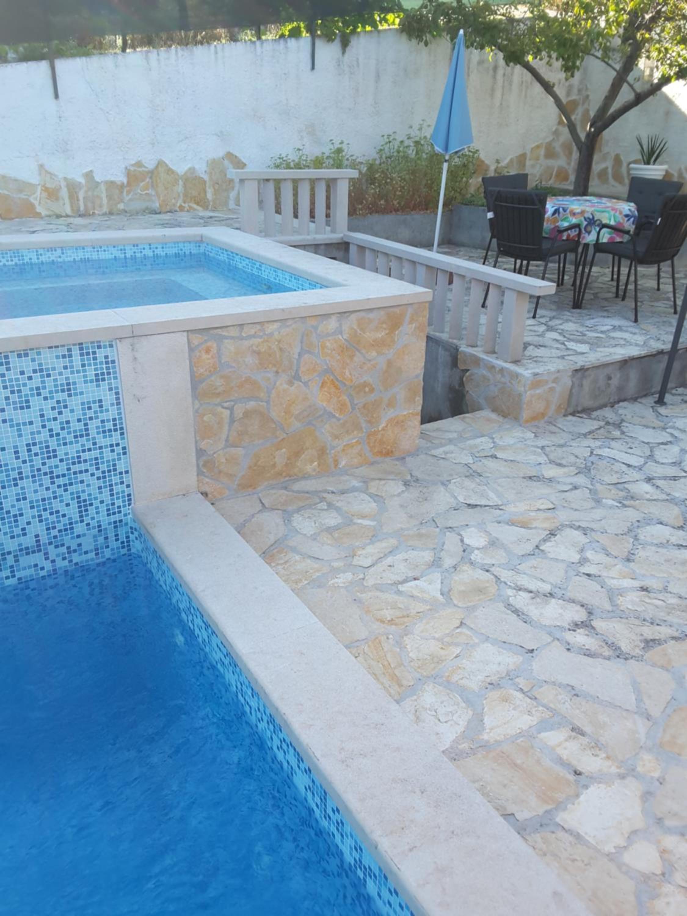 Apartments Nives