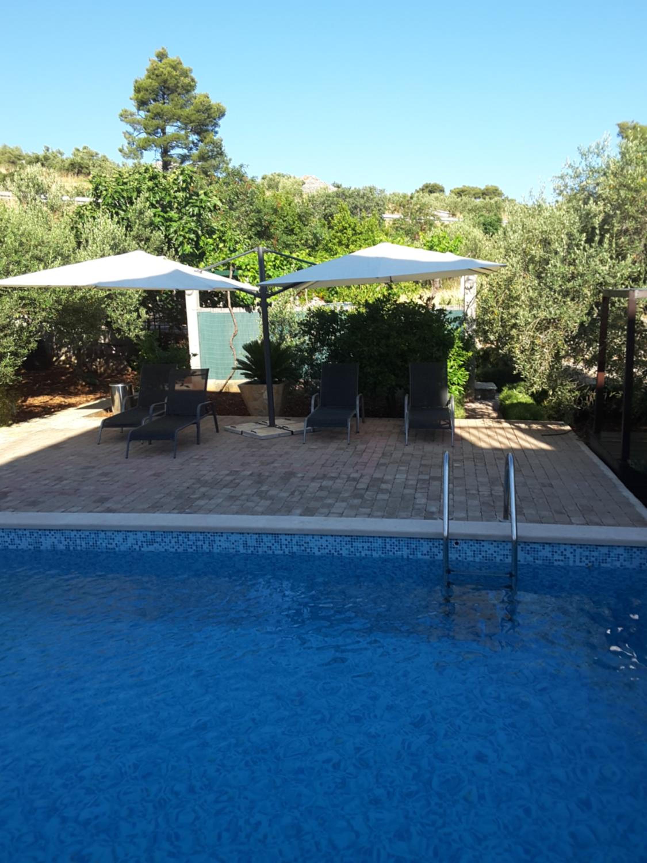 Apartments Nives