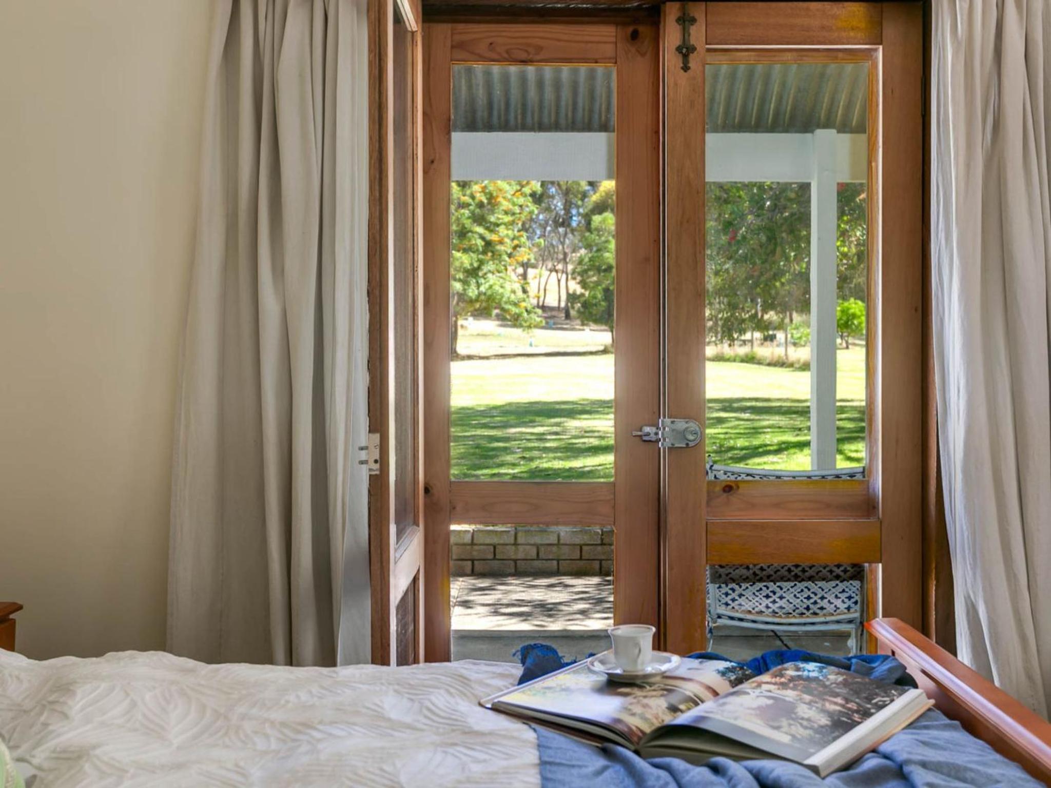 51 Wattle Flat Road