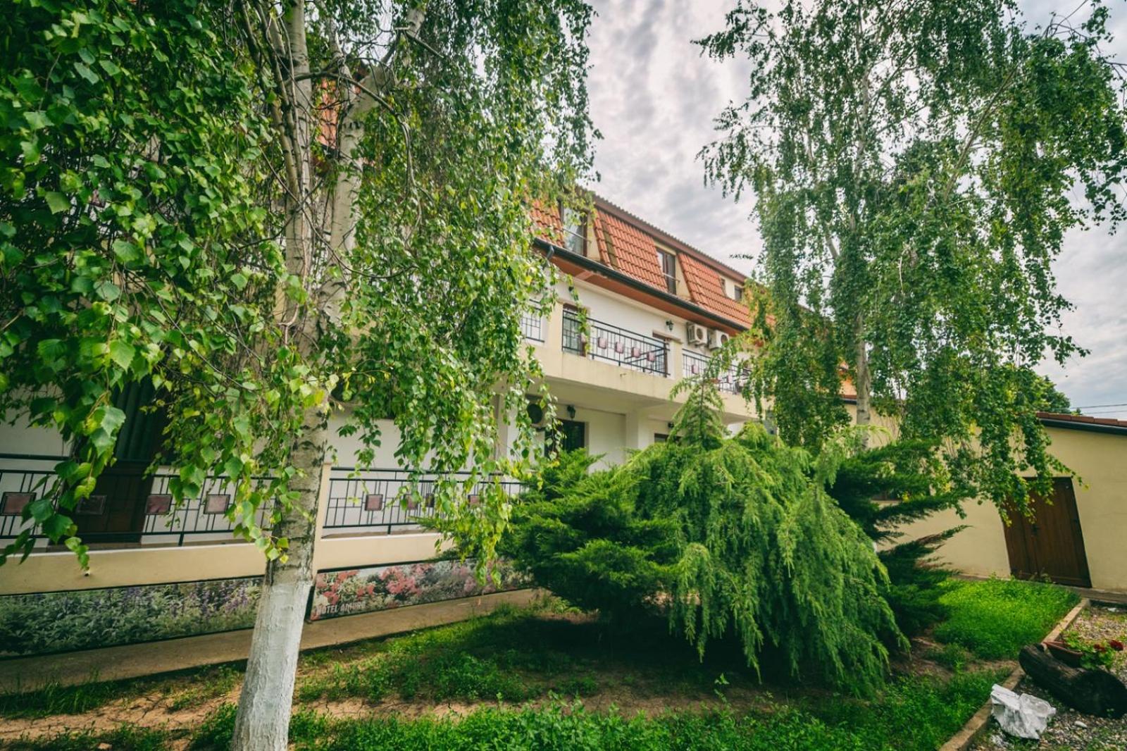 Hotel AMURG - Image 1