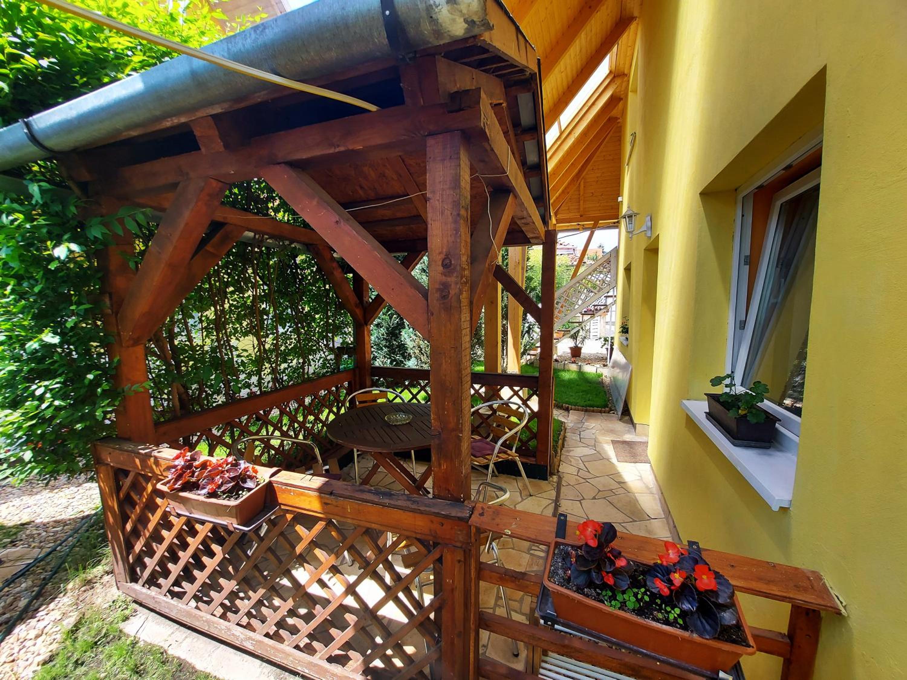 Castello Vendég és Apartmanház