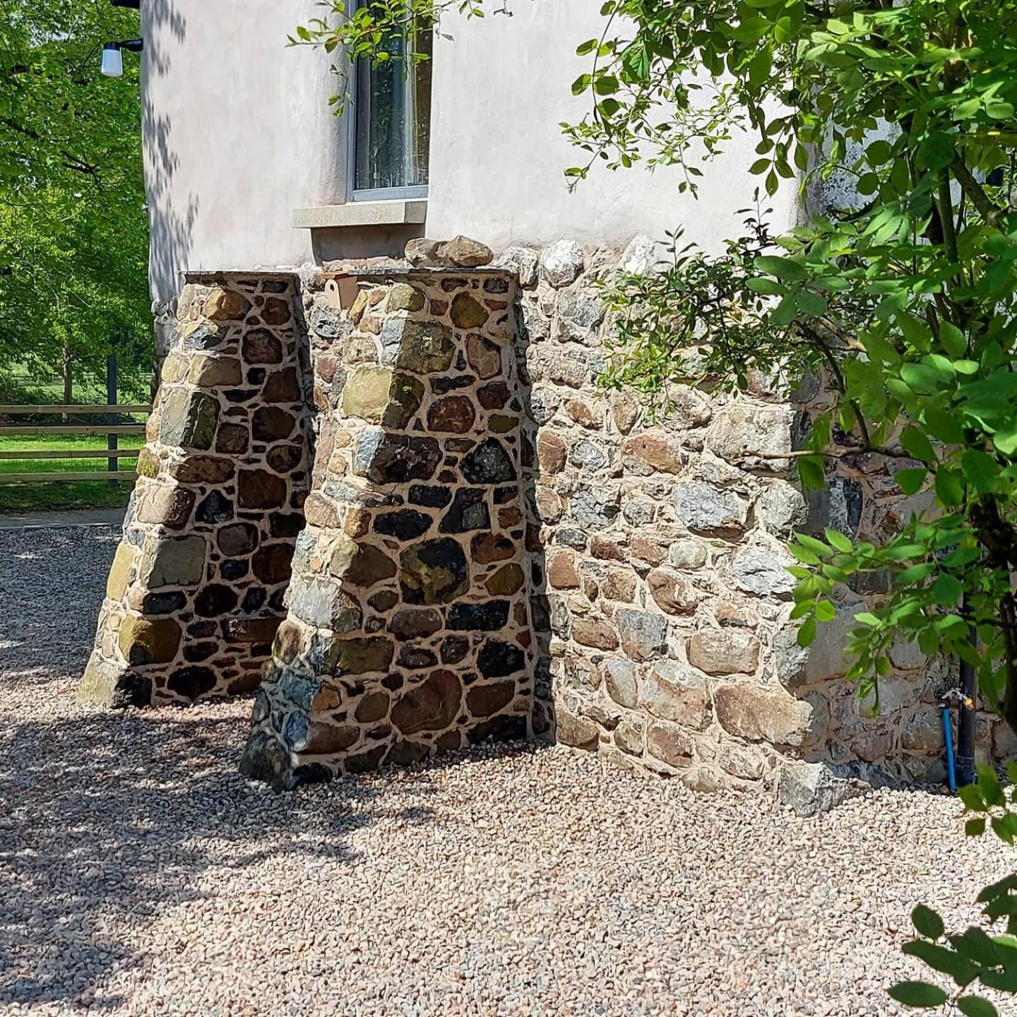 Hotel Blackshaw's Studio - Image 1