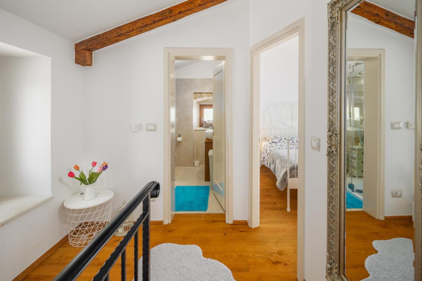 Casa Vita Holiday Home view 2