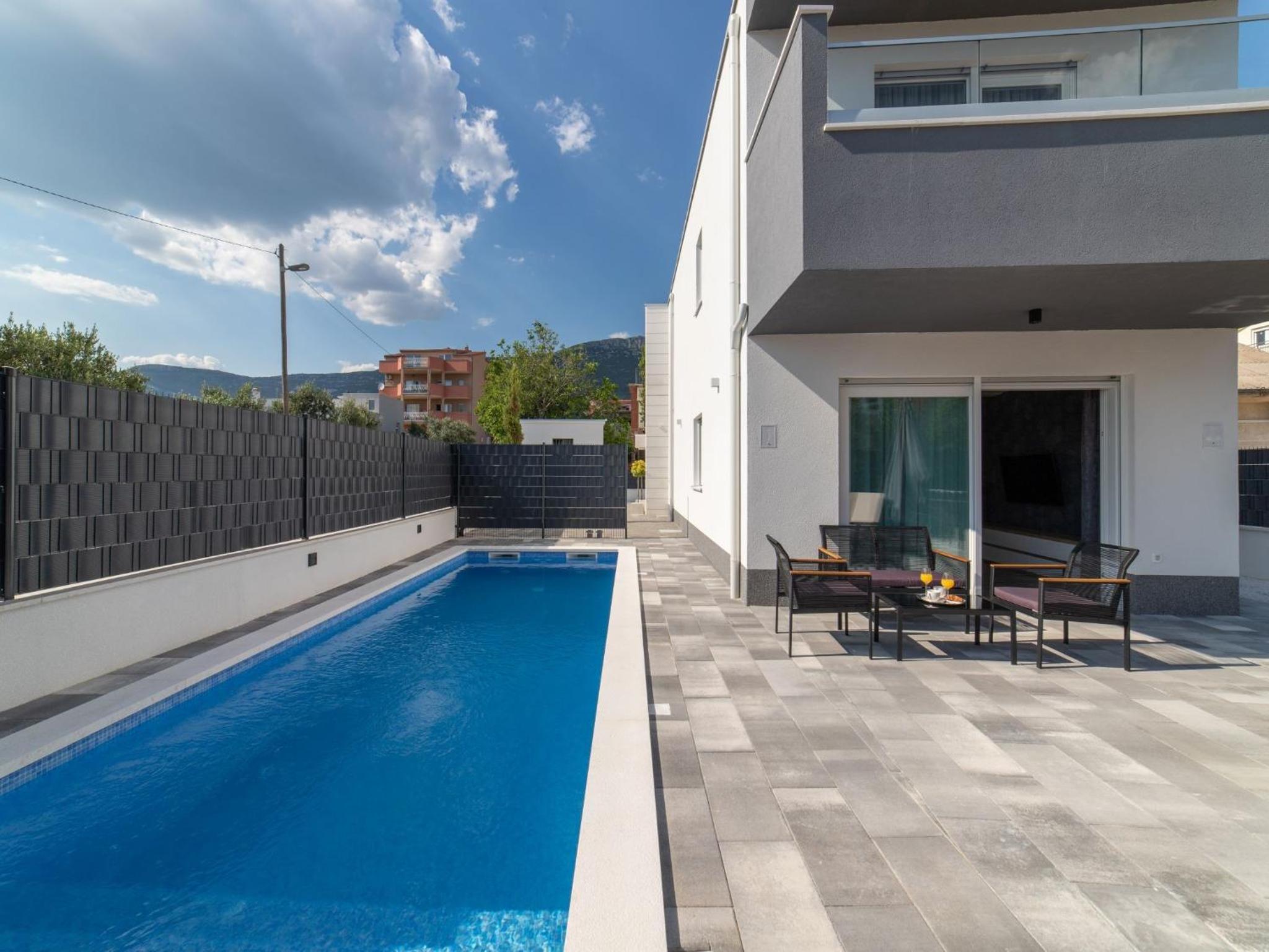 Luxury Villa Luna Kaštela view 5