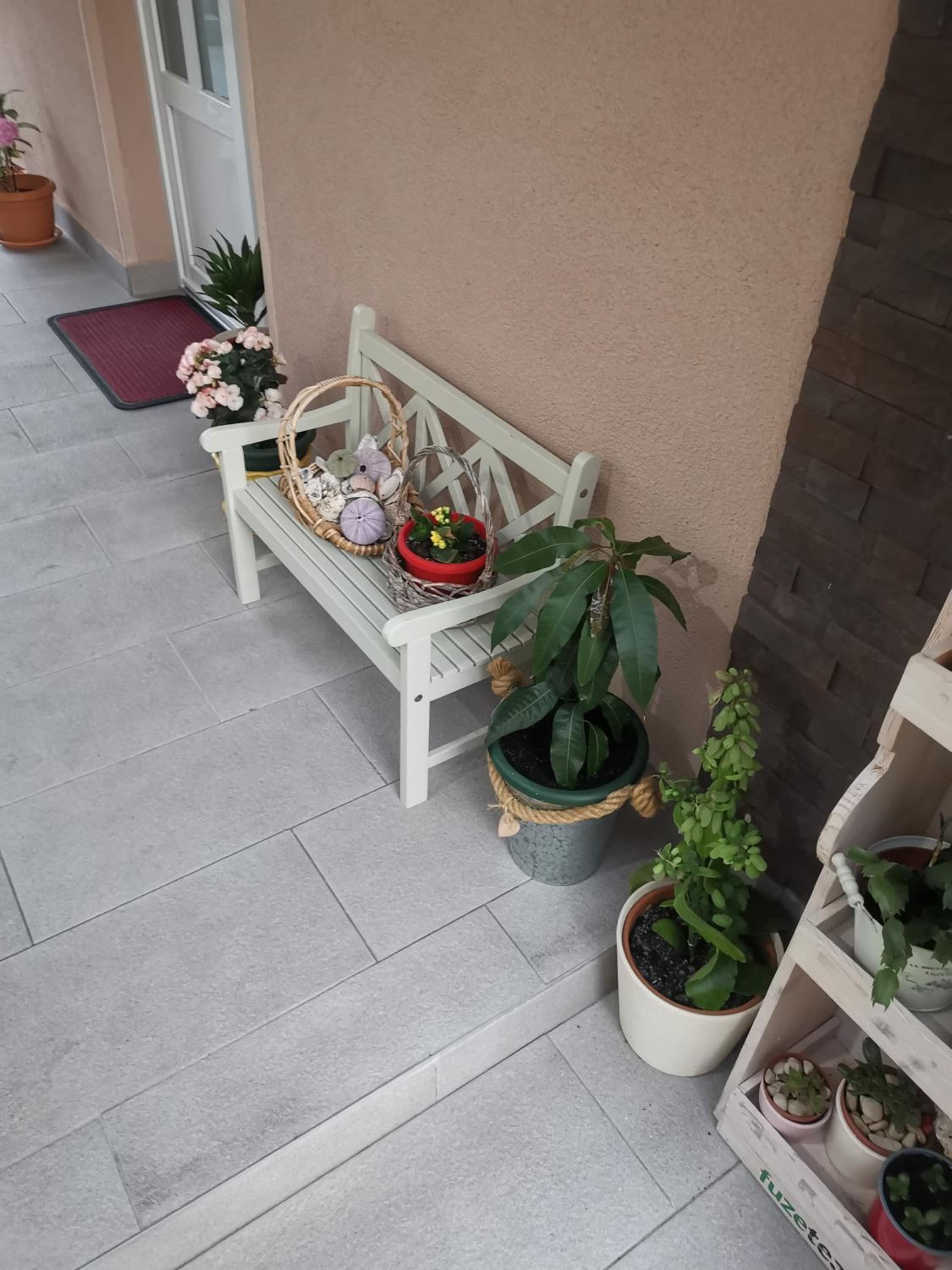Photo 32