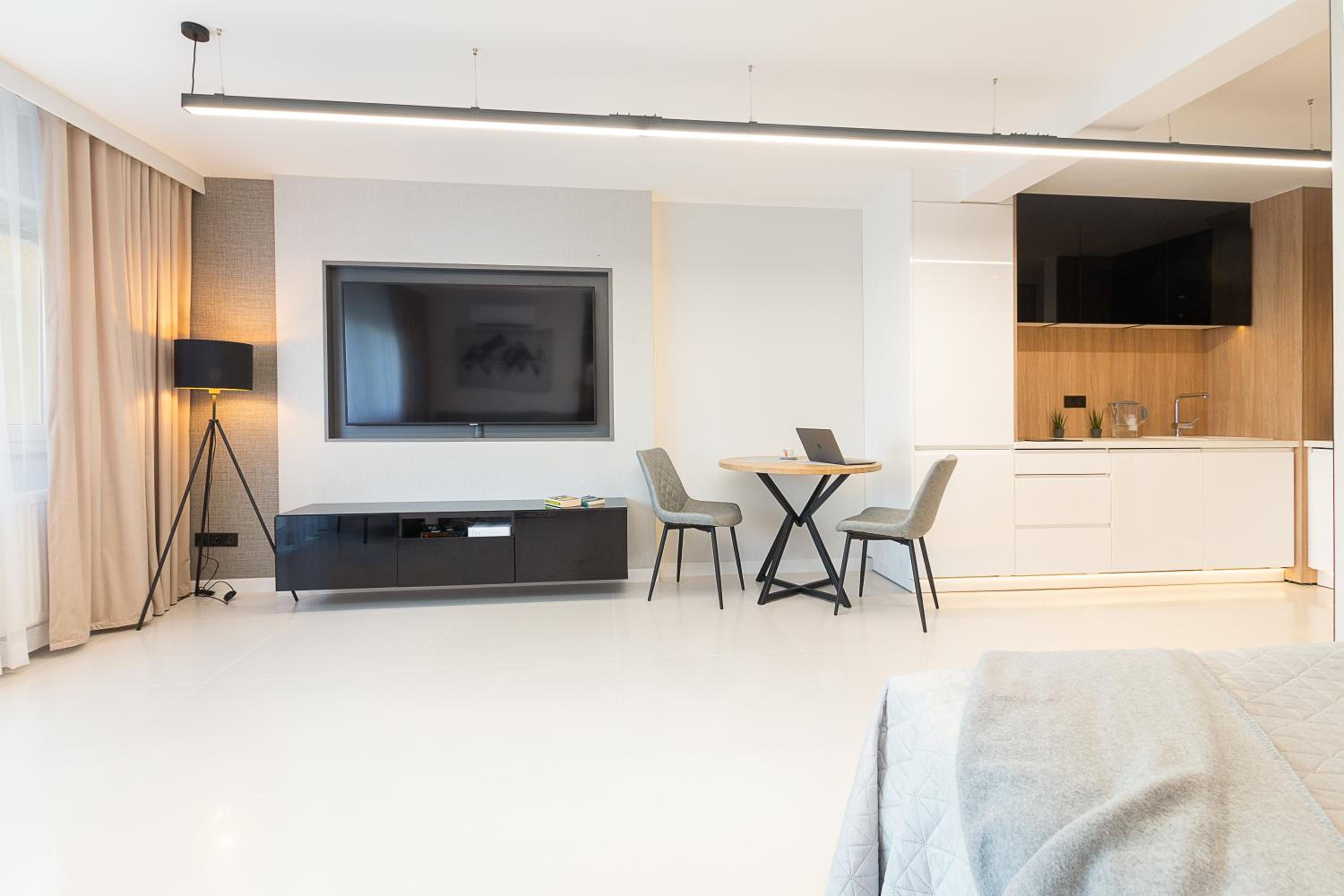 Studio Silesian Vip City Centrum Free Parking view 5