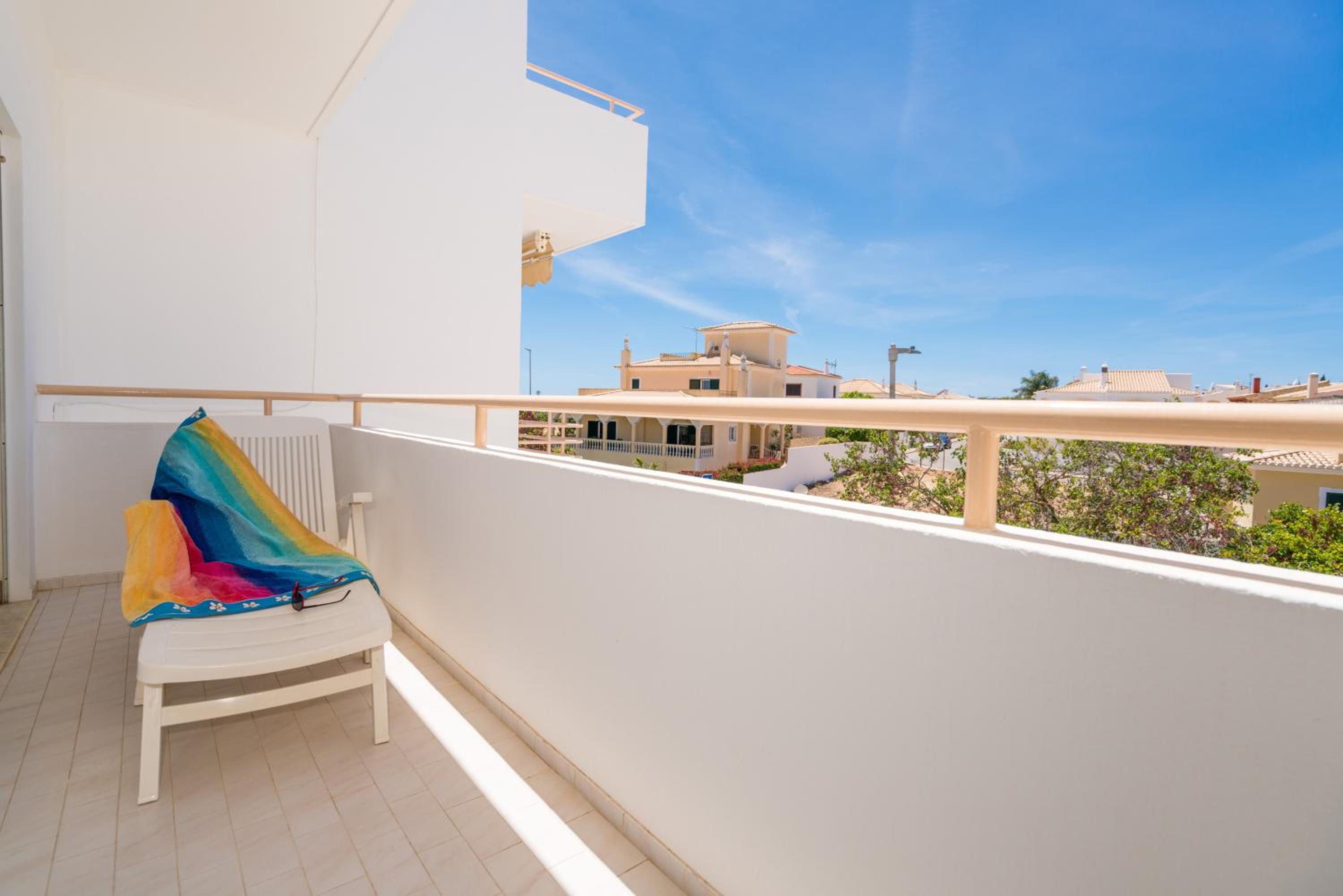 Maray Apartment near Porto de Mós and Praia Dona Ana