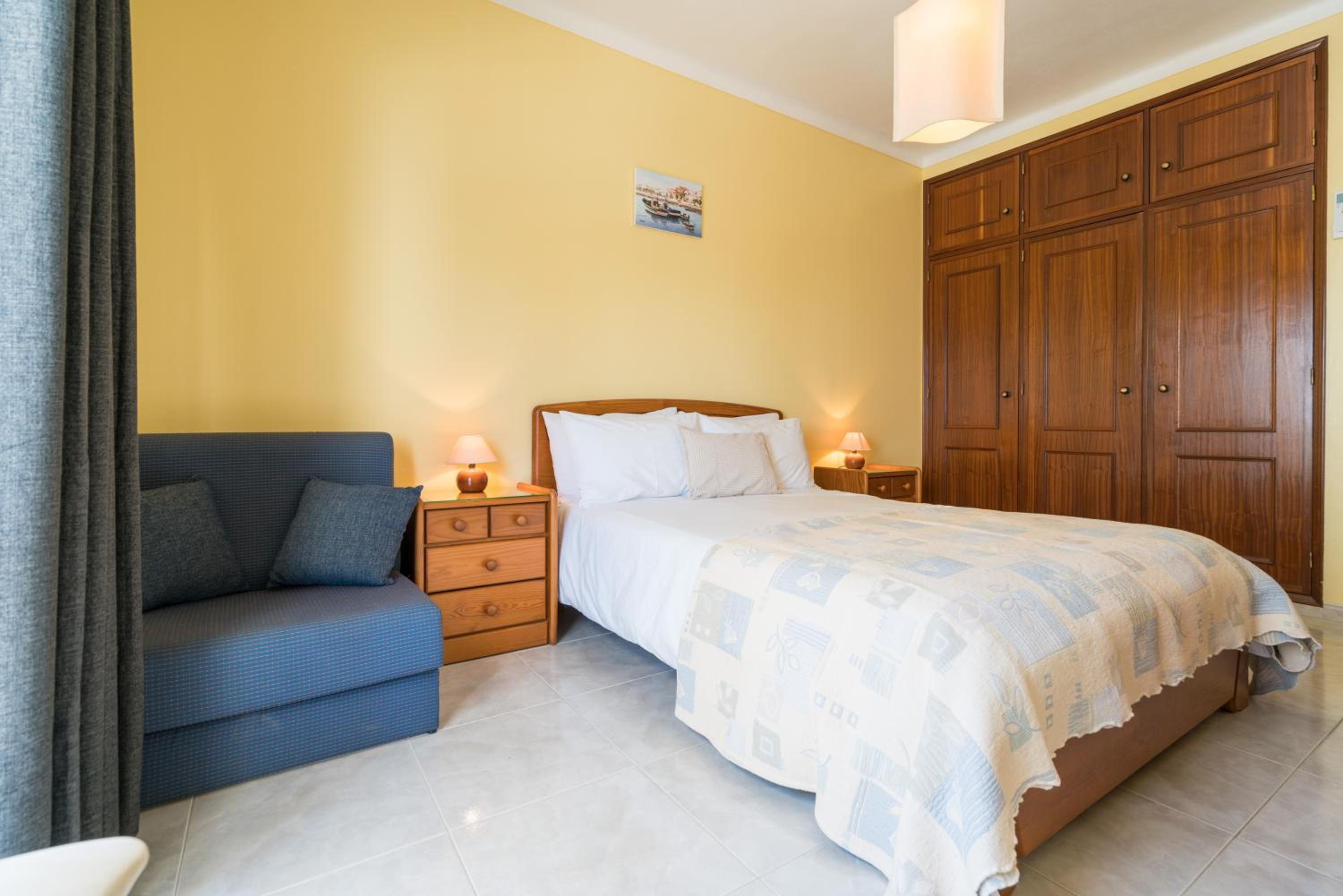 Maray Apartment near Porto de Mós and Praia Dona Ana