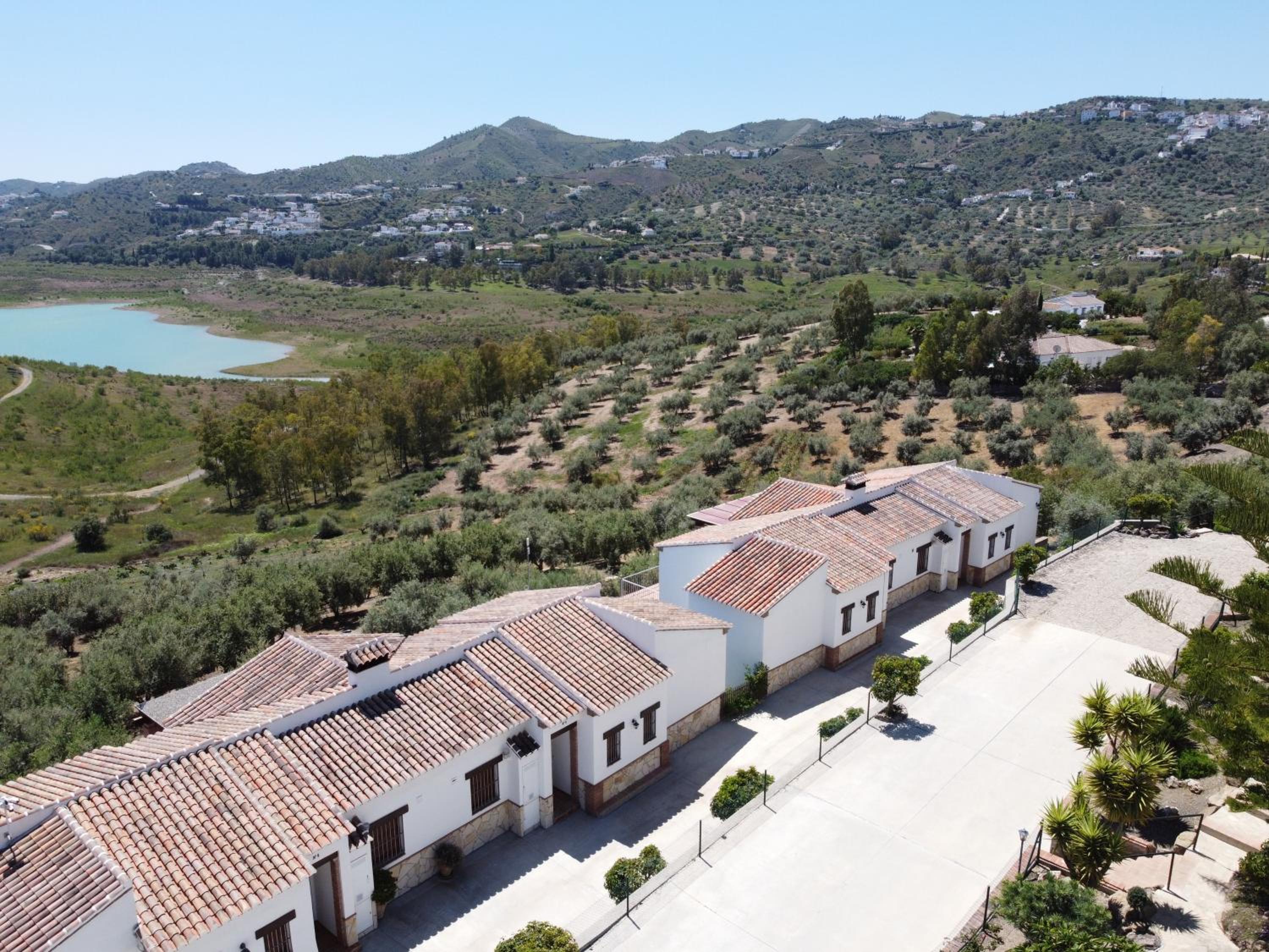 Alojamientos Huetor photo 4