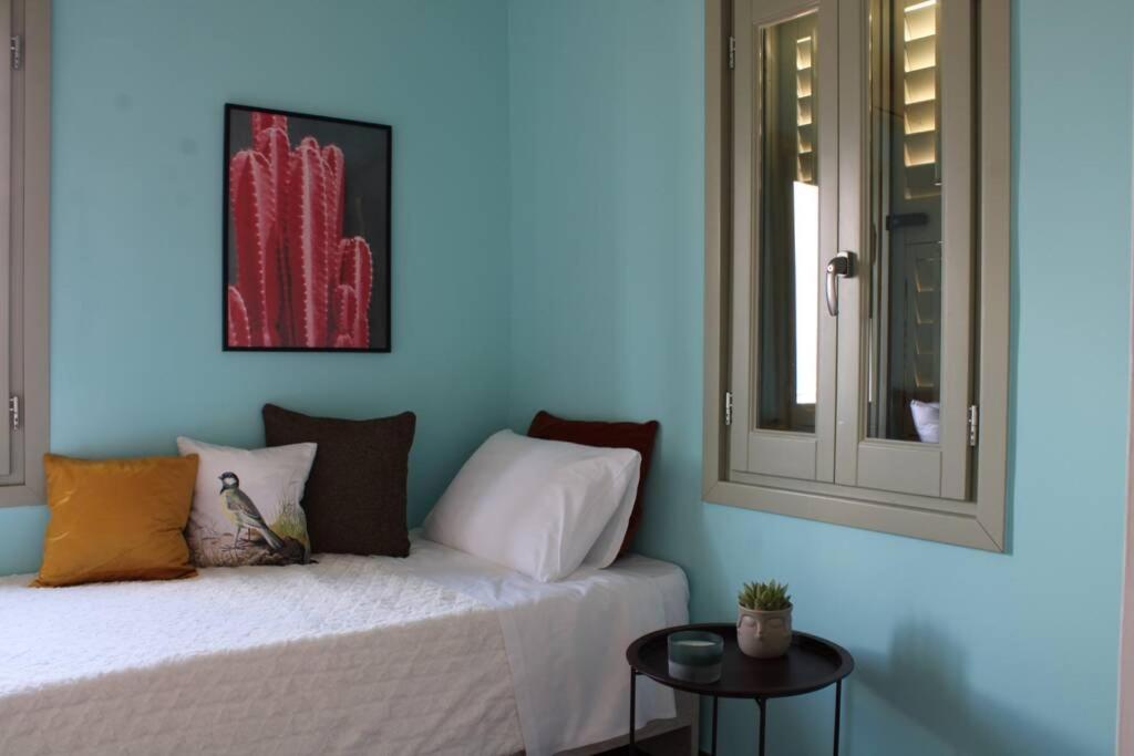 MASTER ROSE HOUSE with sea view view 4