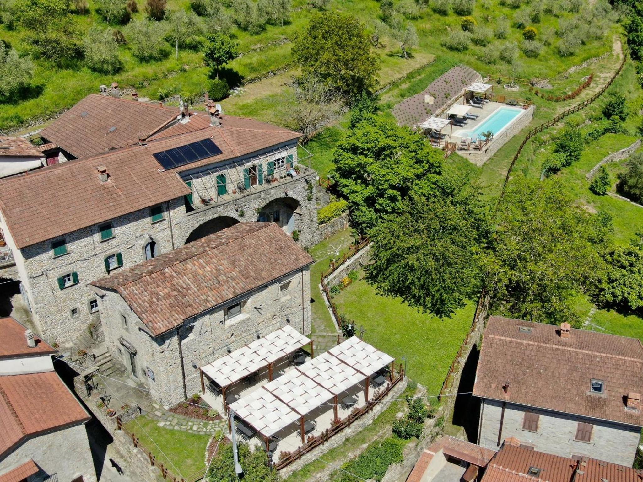Agriturismo Casa Turchetti -Nature & Pool & Relax tra Lunigiana, Nord Toscana e Cinque Terre